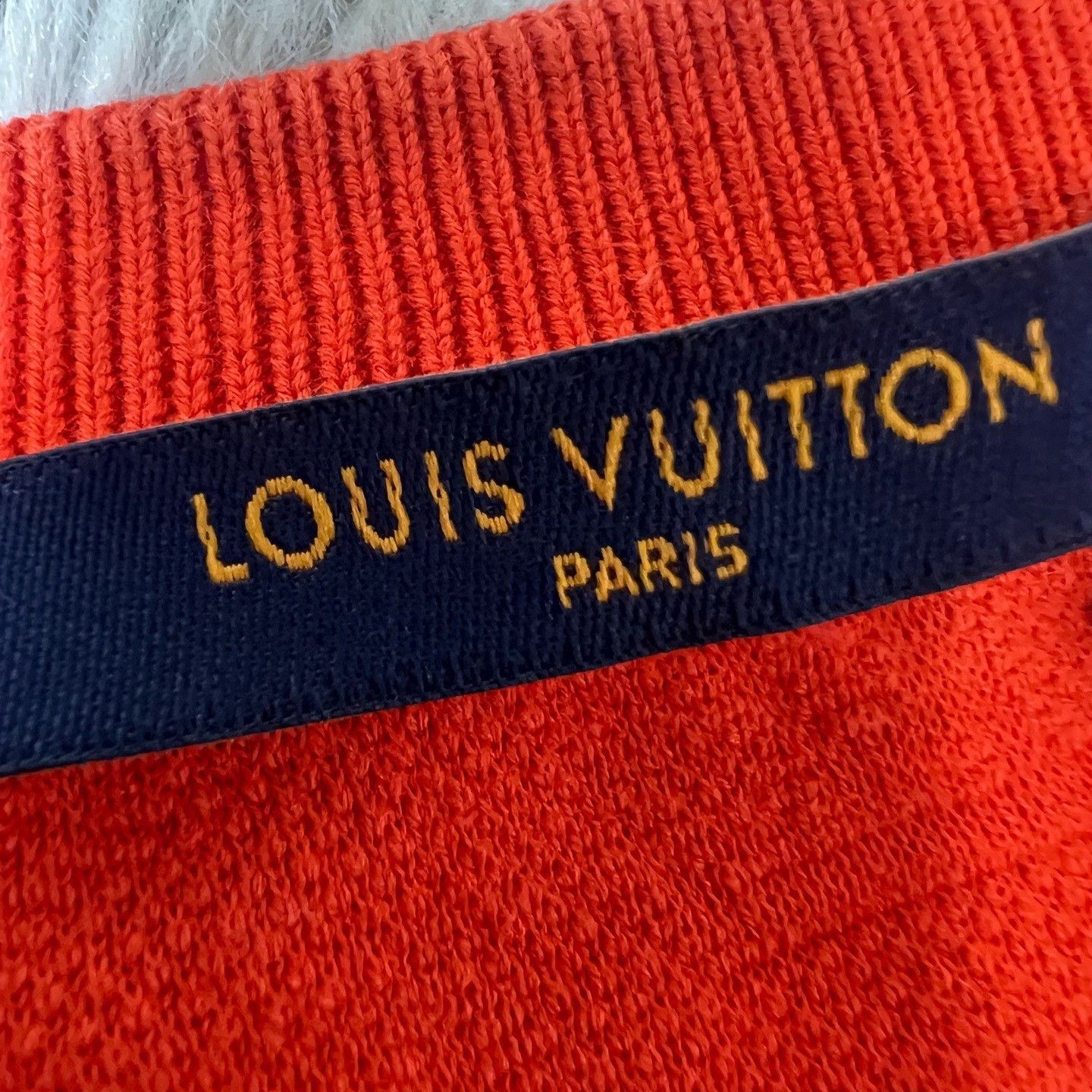 Louis Vuitton Louis Vuitton Pocket Short Sleeve T-Shirt Size US M / EU 48-50 / 2 - 3 Thumbnail