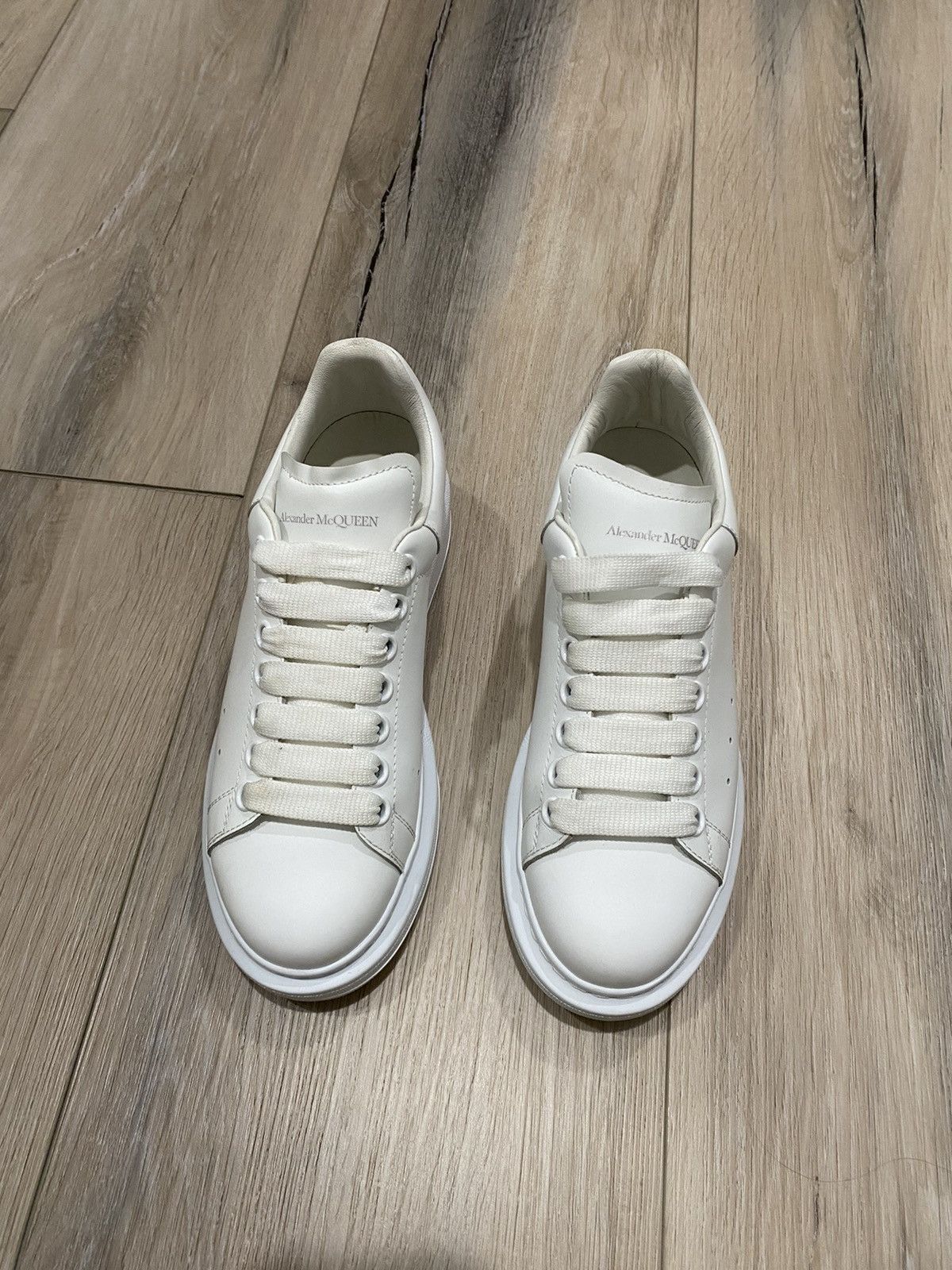 Alexander McQueen Authentic Alexander McQueen Sneakers Size US 6 / IT 36 - 5 Thumbnail
