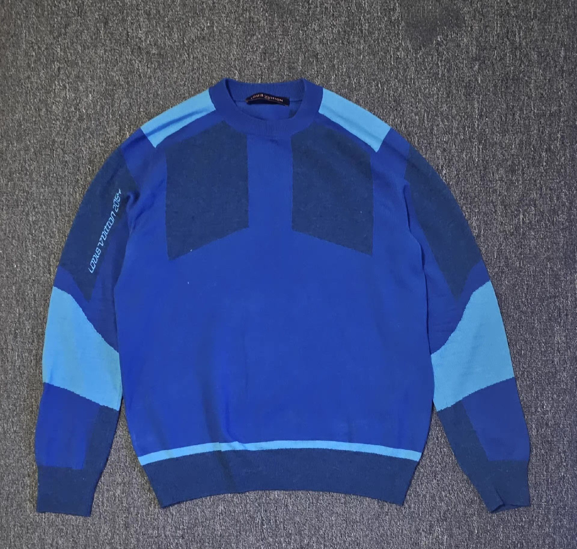 Louis Vuitton Blue Color Block Long Sleeve Sweater Size US L / EU 52-54 / 3 - 1 Thumbnail