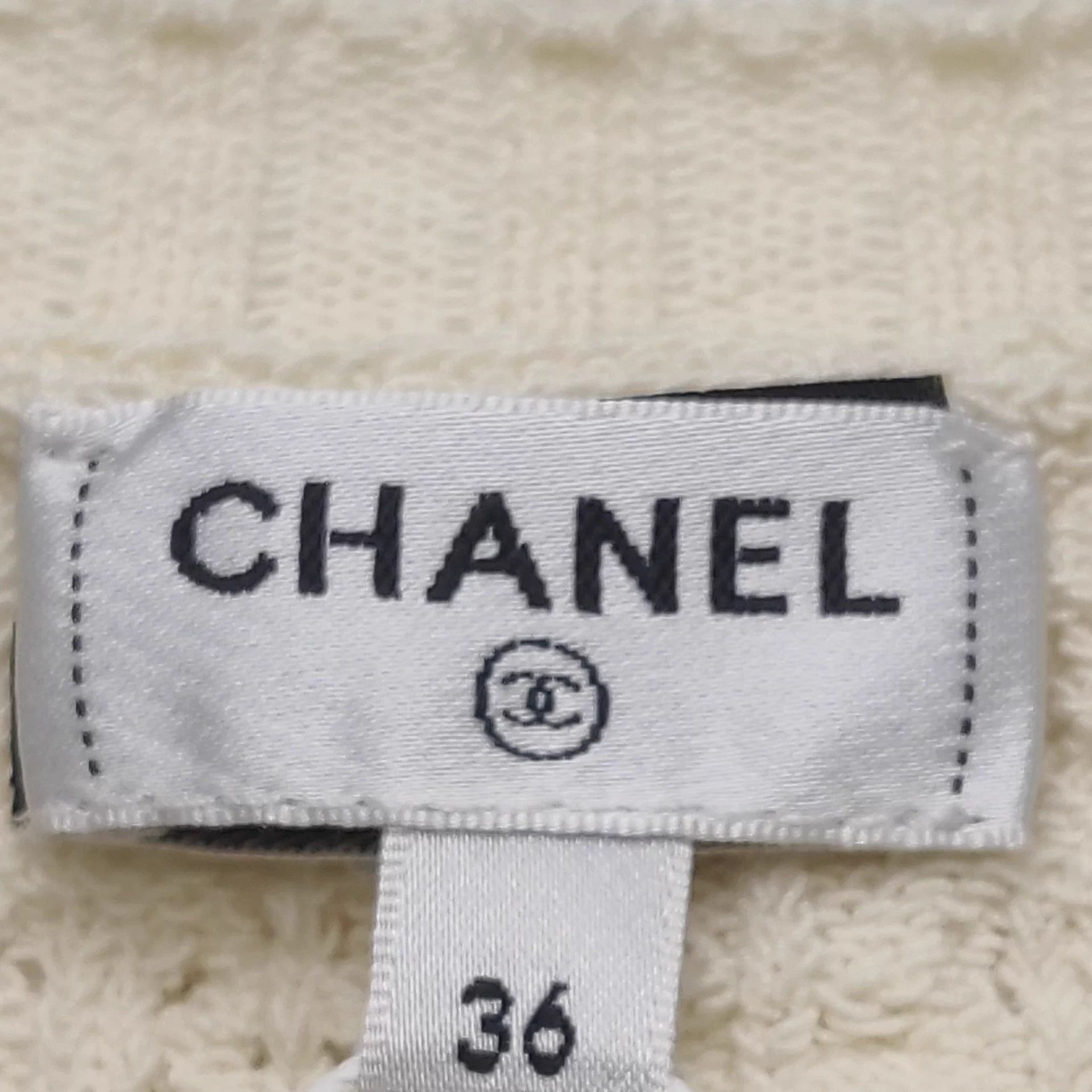 Chanel Chanel logo knitwear Size XS / US 0-2 / IT 36-38 - 6 Thumbnail