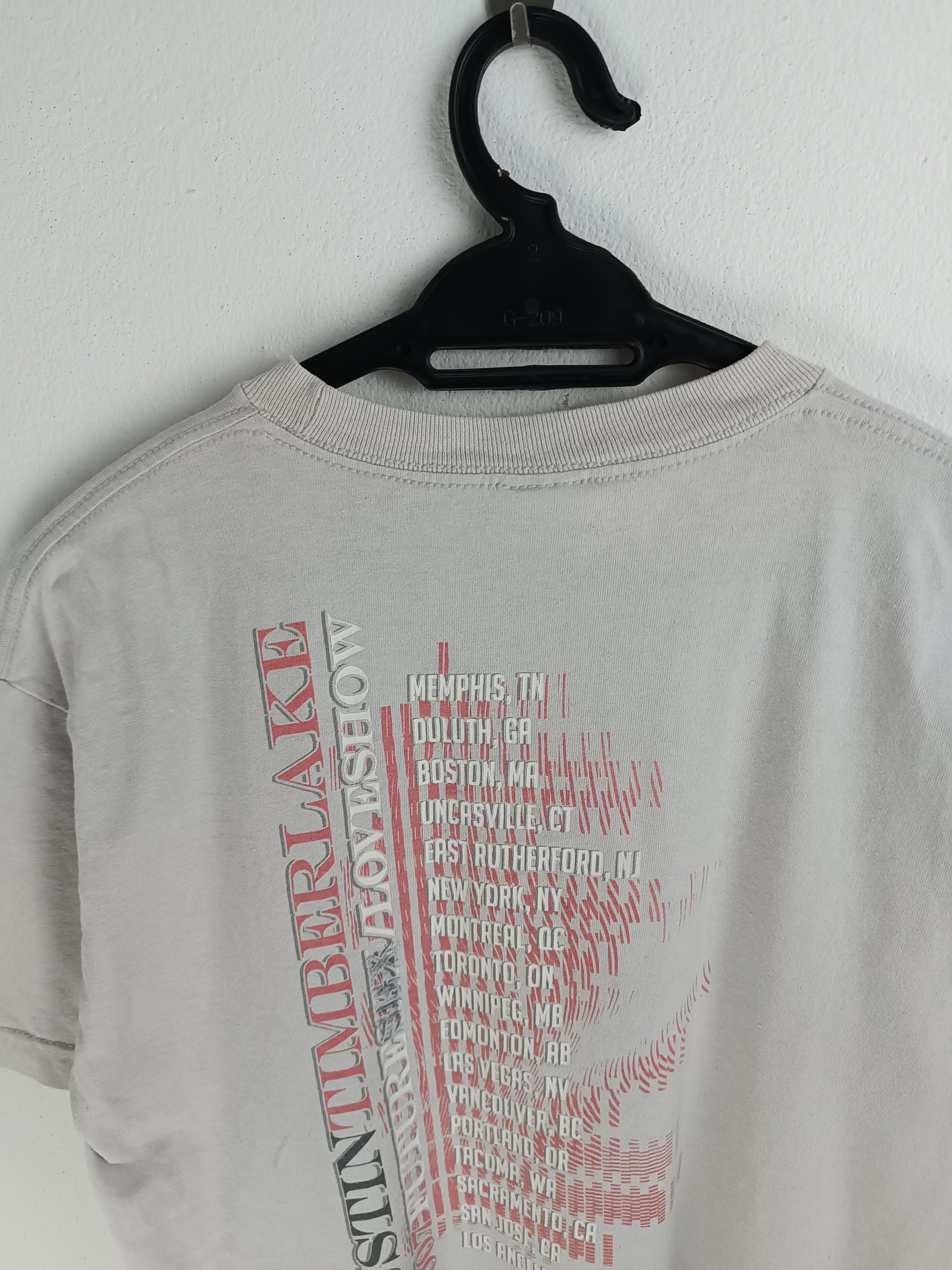 Band Tees VINTAGE '07 JUSTIN TIMBERLAKE FUTURESEX LOVESHOW VERY RARE Size US M / EU 48-50 / 2 - 14 Thumbnail