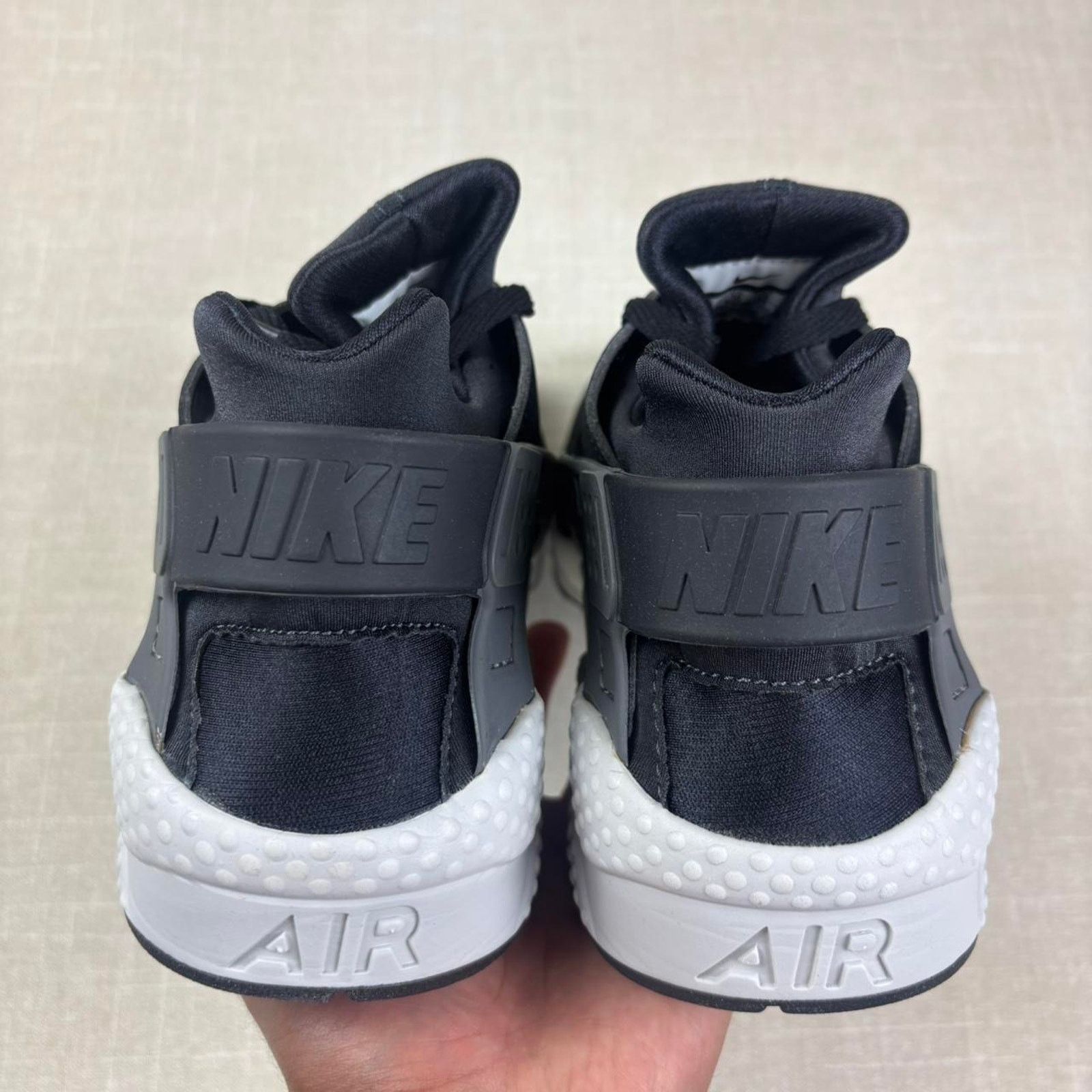 Nike 📞 2021 Nike Air Huarache “Black/Anthracite/Purple” 10.5M Size US 10.5 / EU 43-44 - 6 Thumbnail