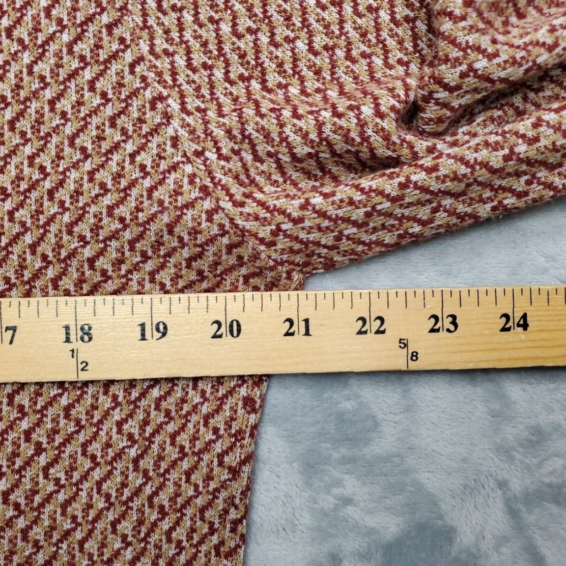 Vintage VINTAGE ColumbiaKnit Thunderbird Shirt Men XL Maroon Dagger Collar 70s Geometric Pattern Button-Up Collared Knit Polyester Long Sleeve Red Casual Mens Size US XL / EU 56 / 4 - 8 Thumbnail