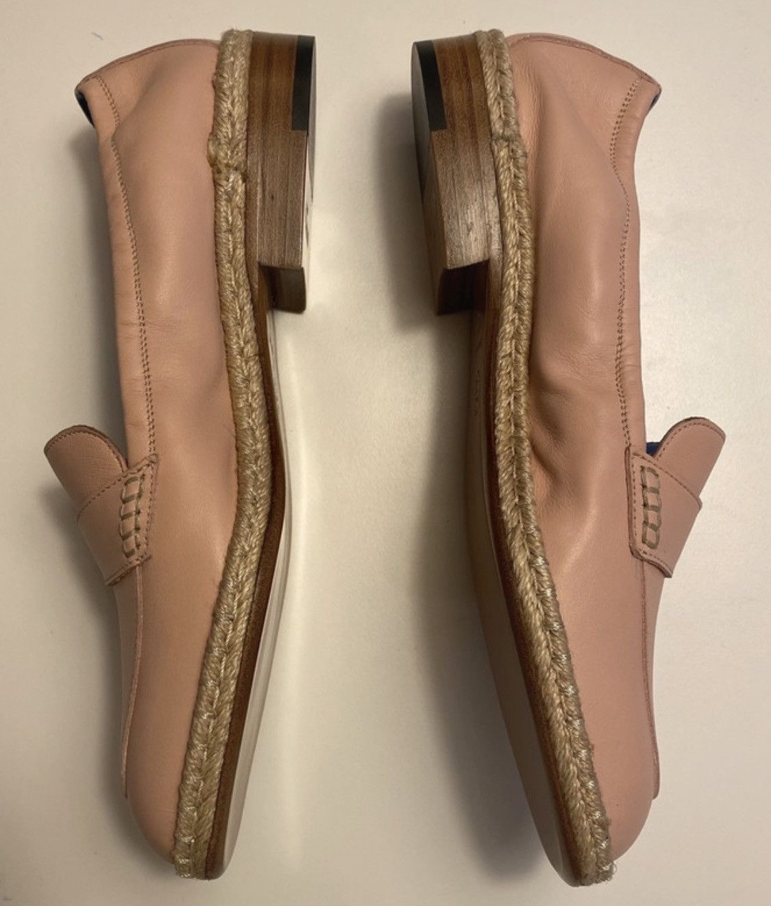 Loafers in smooth leather and rope
