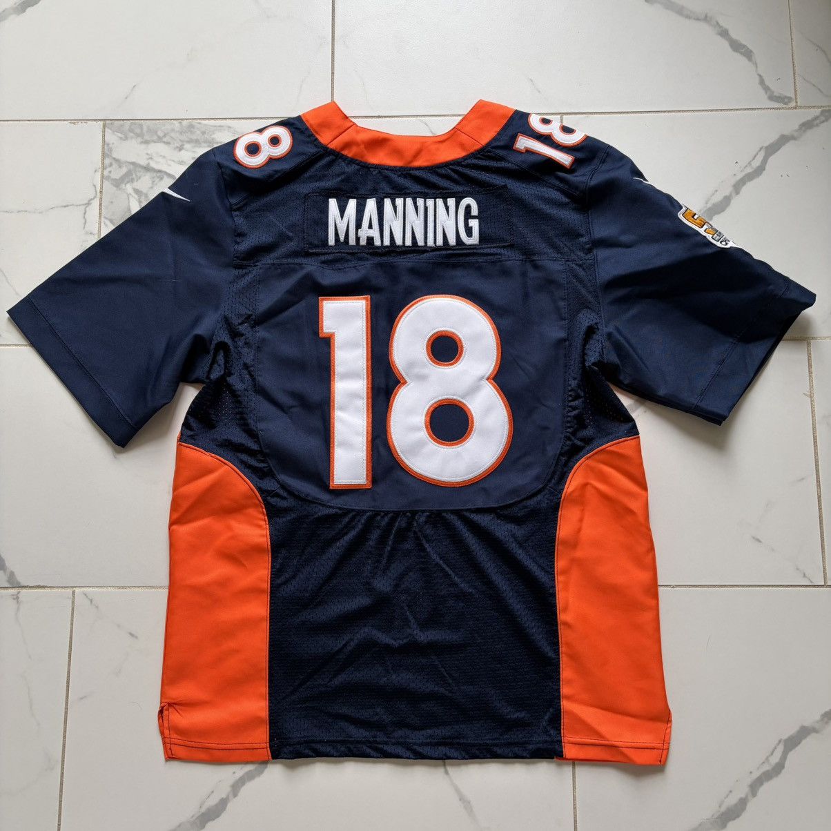 Nike Nike Denver Broncos Peyton Manning #18 Super Bowl 50 Jersey Size US L / EU 52-54 / 3 - 2 Thumbnail