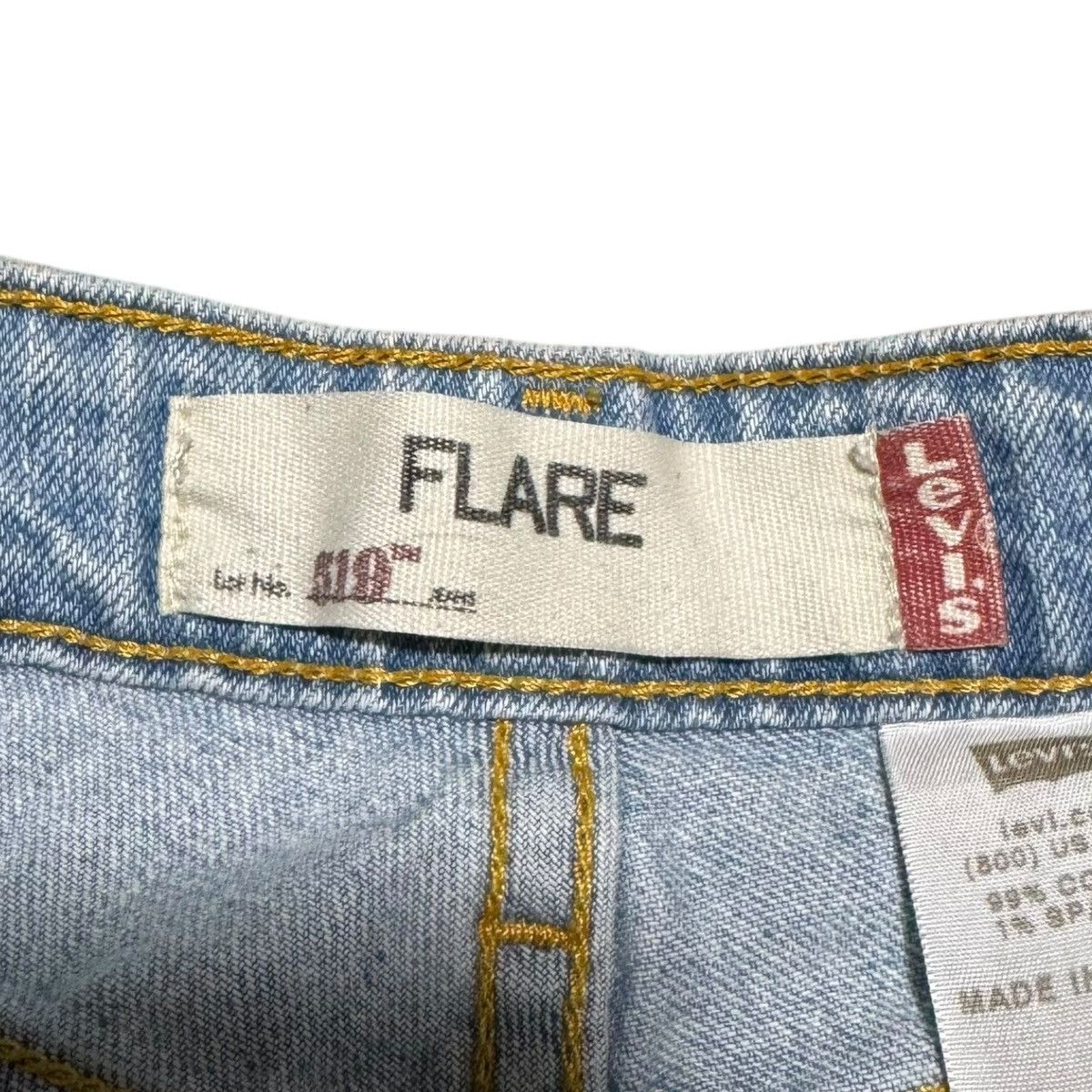 Levi's Levi’s 519 Light Wash Cotton Blend Jean Shorts Women’s 34” Size 34" / US 12 / IT 48 - 5 Thumbnail