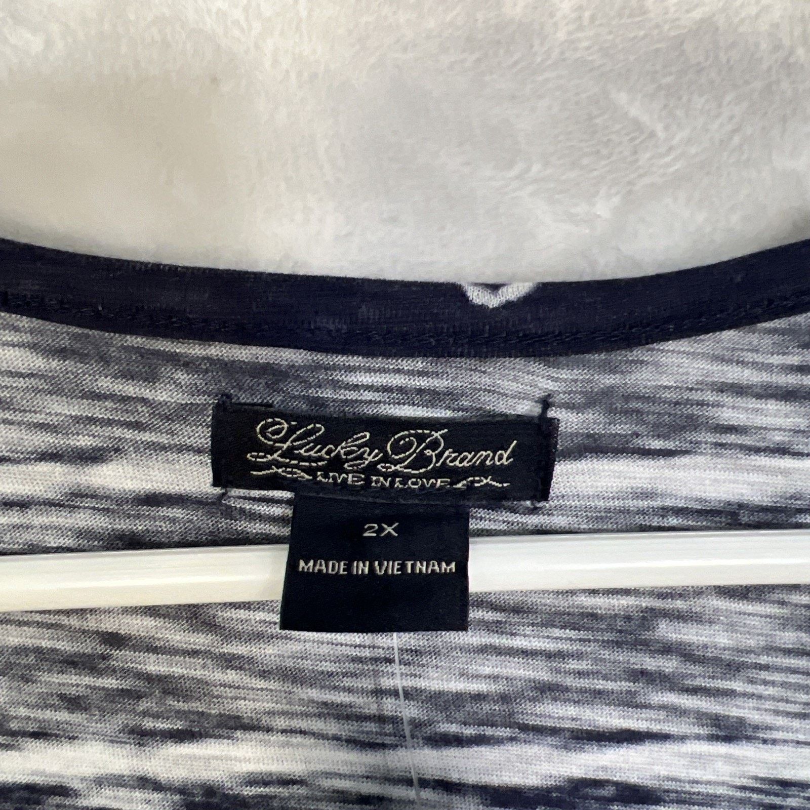 Lucky Brand Lucky Brand Live in Love Blouse 2X Embroidered Striped Blue Size XXL / US 16-18 / IT 52-54 - 4 Thumbnail