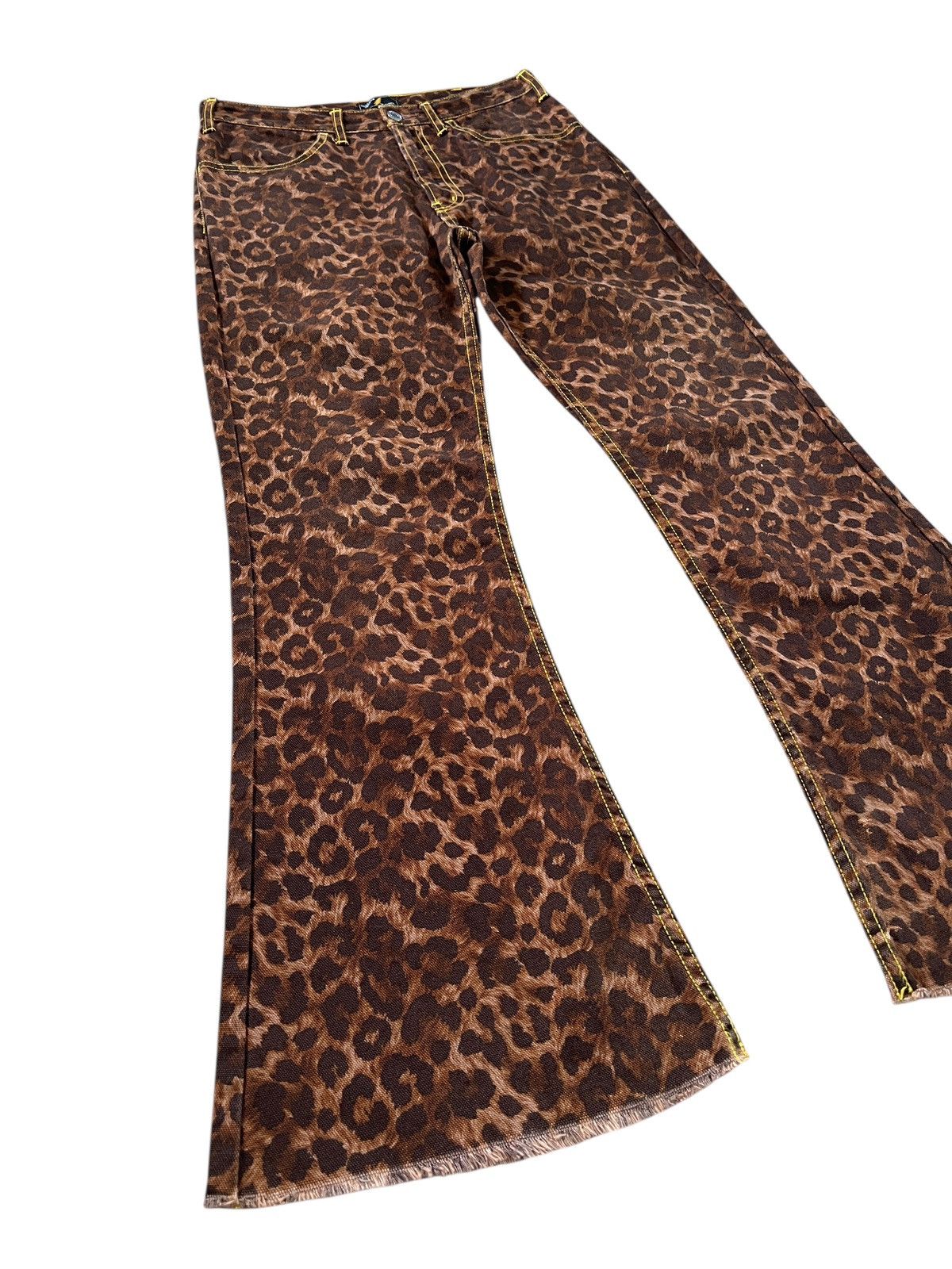 20471120 Strange Trip 🇯🇵 Leopard Print Flare Denim Size US 29 - 5 Thumbnail