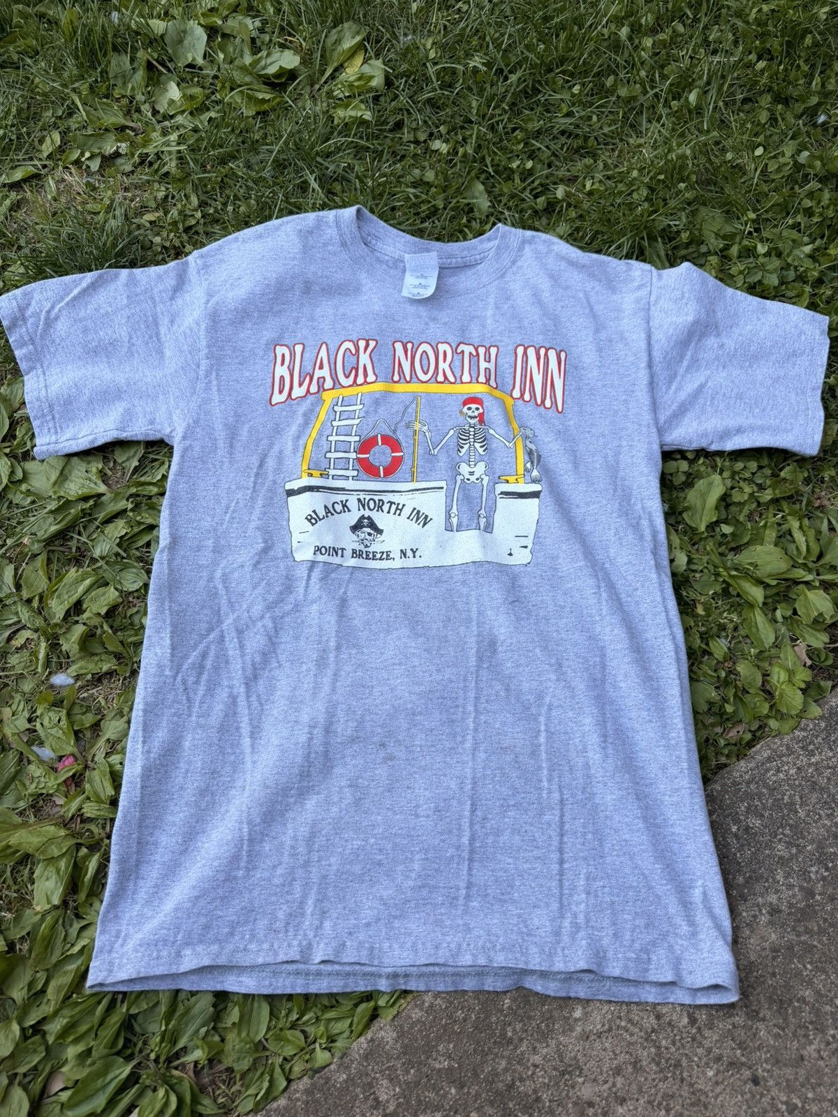 Vintage VTG New York Black North Inn Tee Size Medium Size US M / EU 48-50 / 2 - 1 Thumbnail