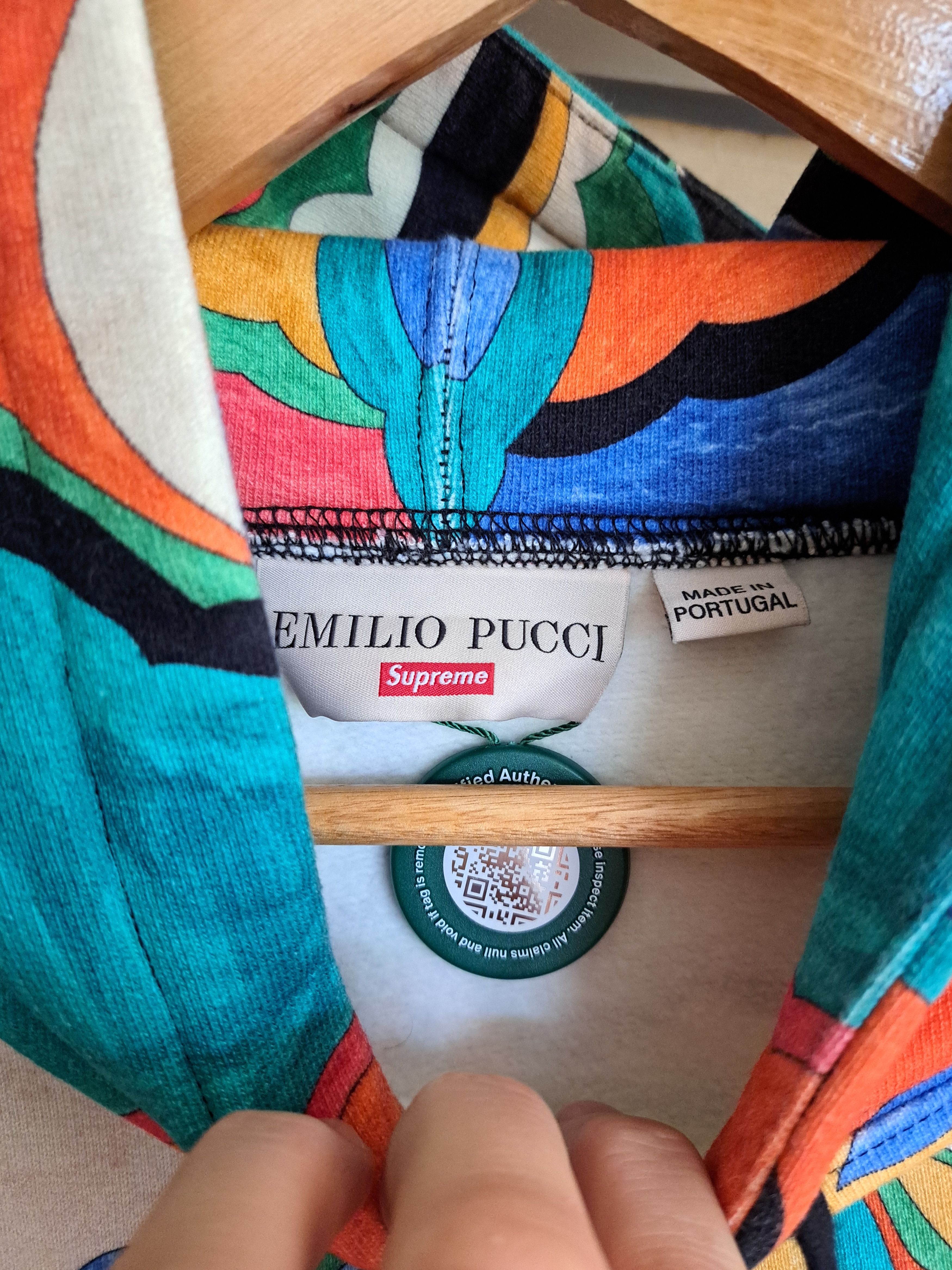 Supreme Supreme x Emilio Pucci Hooded Sweatshirt Size US L / EU 52-54 / 3 - 3 Thumbnail