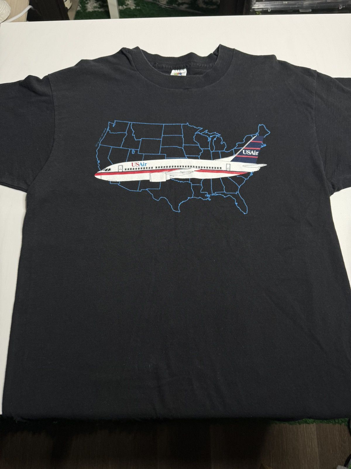 Vintage VINTAGE 1990’s US Air Tee Single-Stitch "Black" (L) PREOWNED Size US L / EU 52-54 / 3 - 2 Thumbnail