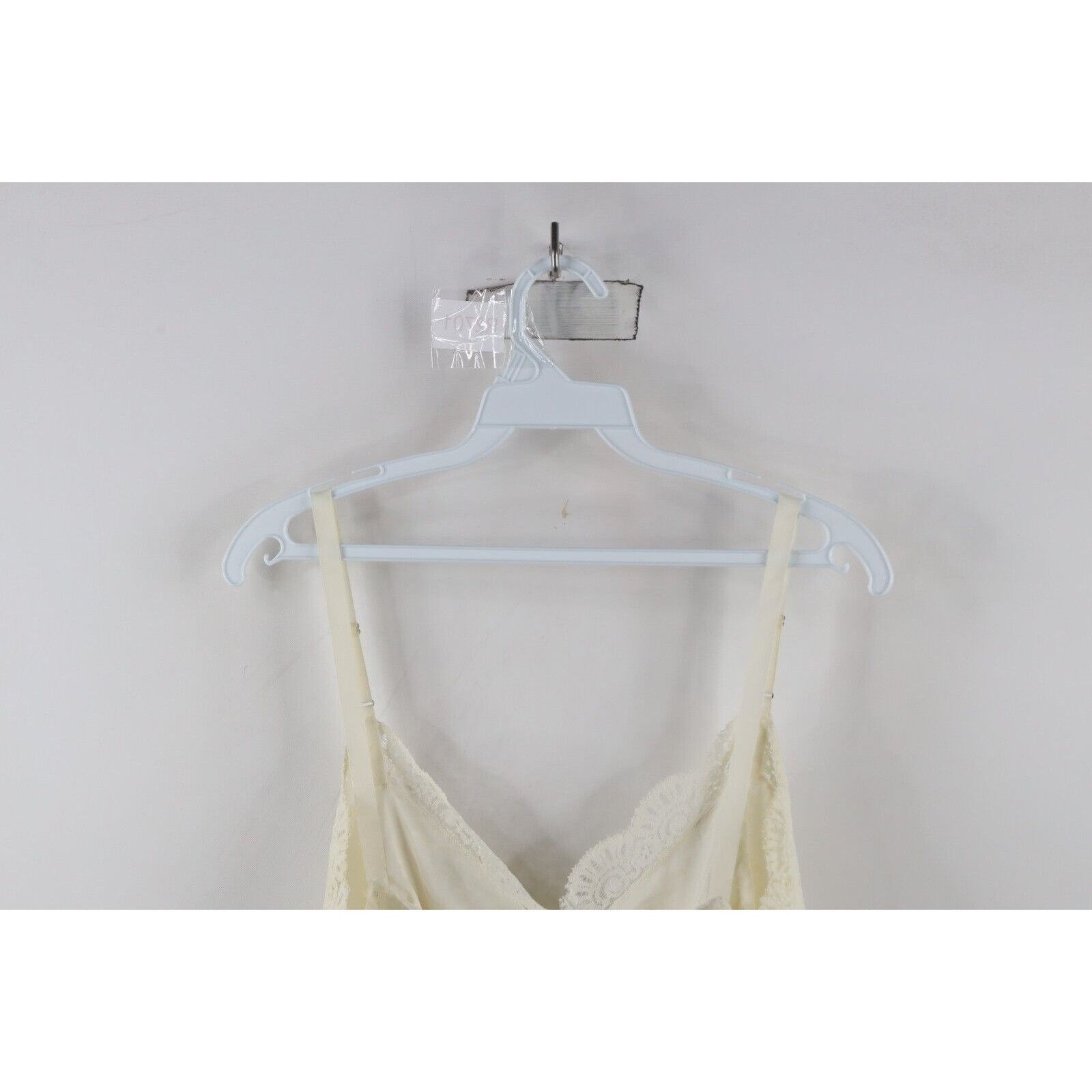 Vintage Vintage 70s Flower Lace Nightgown Sleep Slip Shirt Size S / US 4 / IT 40 - 15 Thumbnail