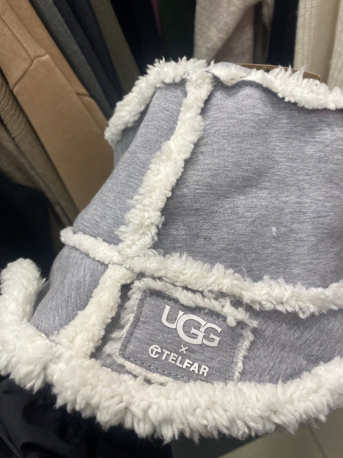 Telfar × Ugg Ugg x Telfar Grey Bucket Hat New Without Tag Size ONE SIZE - 2 Thumbnail