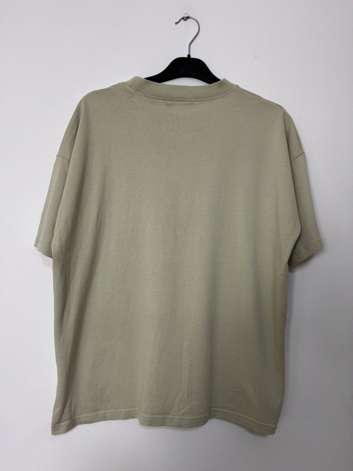 Trapstar London Trapstar london beige logo tee streetwear drill style Size US M / EU 48-50 / 2 - 9 Thumbnail