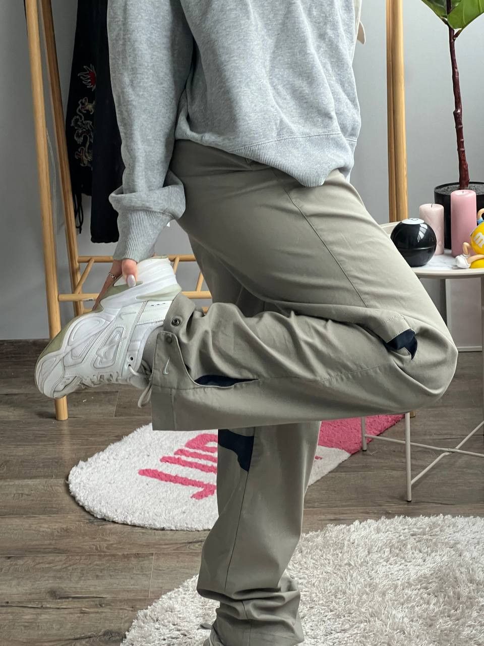 Nike × Streetwear × Vintage vintage nike mini swoosh track pants Size 30" / US 8 / IT 44 - 1 Thumbnail