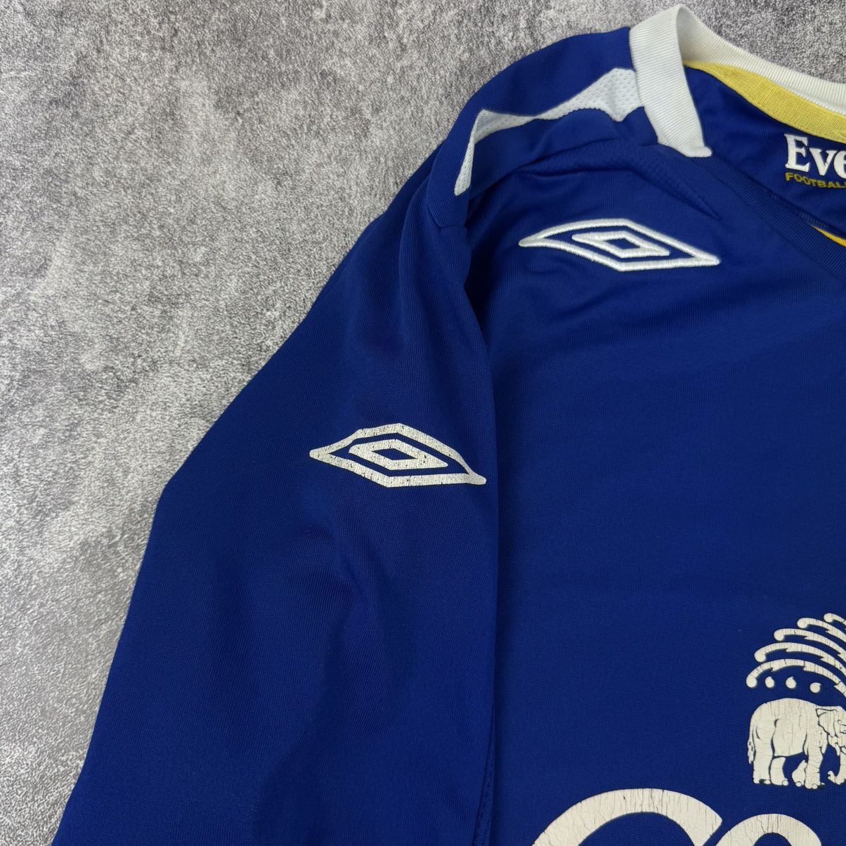 Umbro Umbro Everton 2009/10 Home Jersey Shirt Size US S / EU 44-46 / 1 - 6 Thumbnail