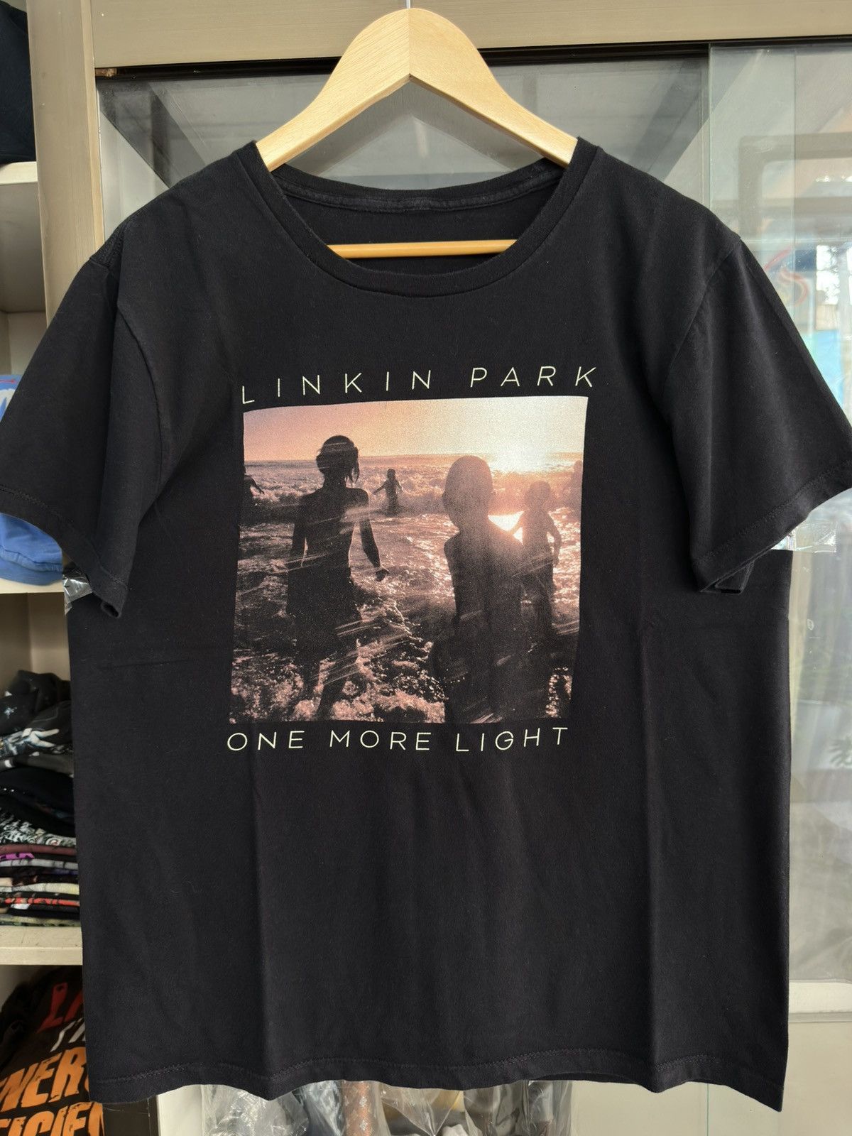 Band Tees Linkin Park One More Light T Shirt Size US L / EU 52-54 / 3 - 1 Thumbnail