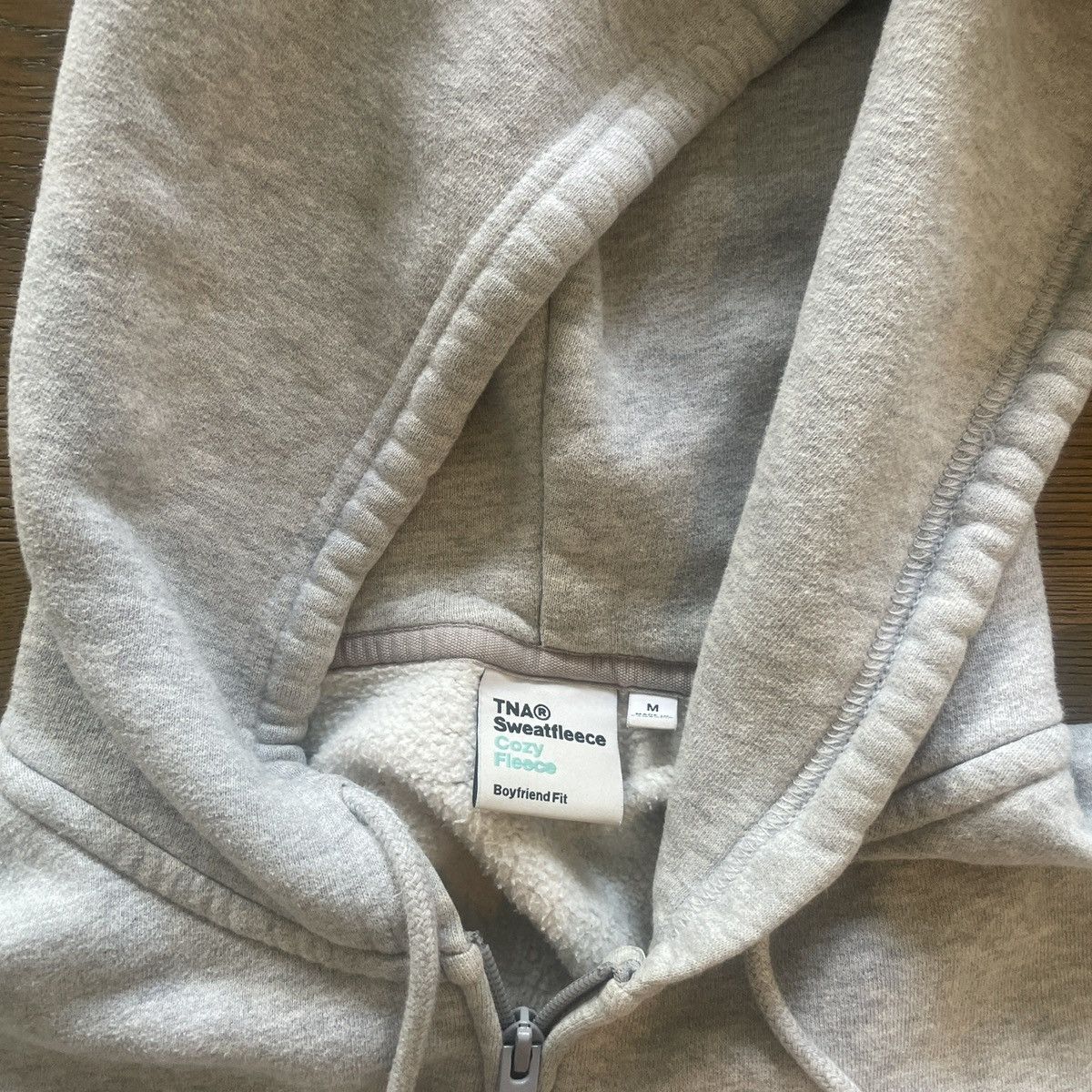 Aritzia Aritizia boyfriend fit zip up hoodie Size M / US 6-8 / IT 42-44 - 2 Thumbnail