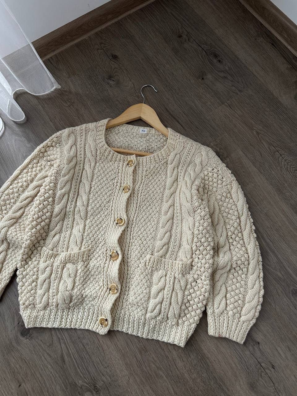 Vintage Vintage Cardigan Wool Beige Scotland Pocket Sweater Size M / US 6-8 / IT 42-44 - 12 Thumbnail