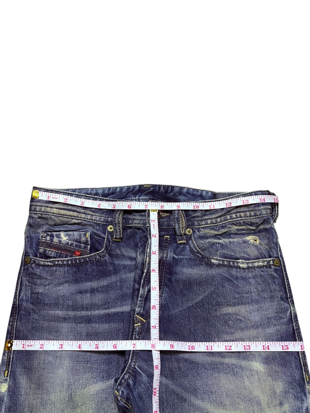 Diesel Vintage Diesel Buster Button Fly Mud Wash Distressed Jeans Size US 29 - 11 Thumbnail