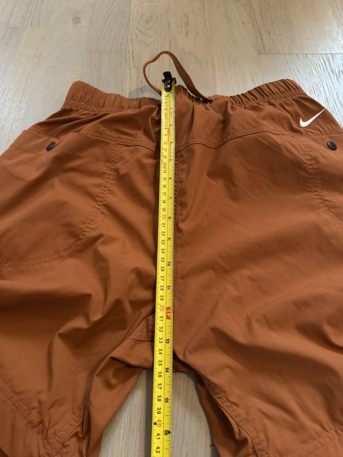 Nike ACG NIKE ACG pants sz s STUDY sizes in photos by tape measure Size US 29 - 7 Thumbnail