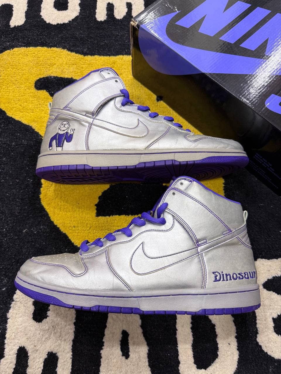 Nike Nike SB Dunk High Dinosaur Jr. (2007) Size US 13 / EU 46 - 2 Thumbnail