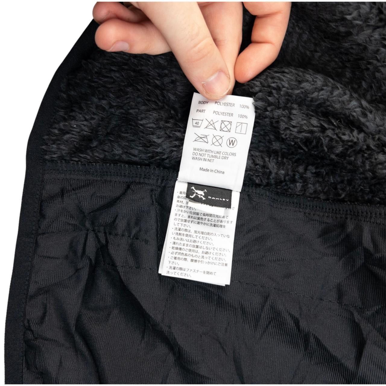 Oakley Vintage Oakley Blanket Fleece Zip Up Gilet Size S Size US S / EU 44-46 / 1 - 6 Thumbnail