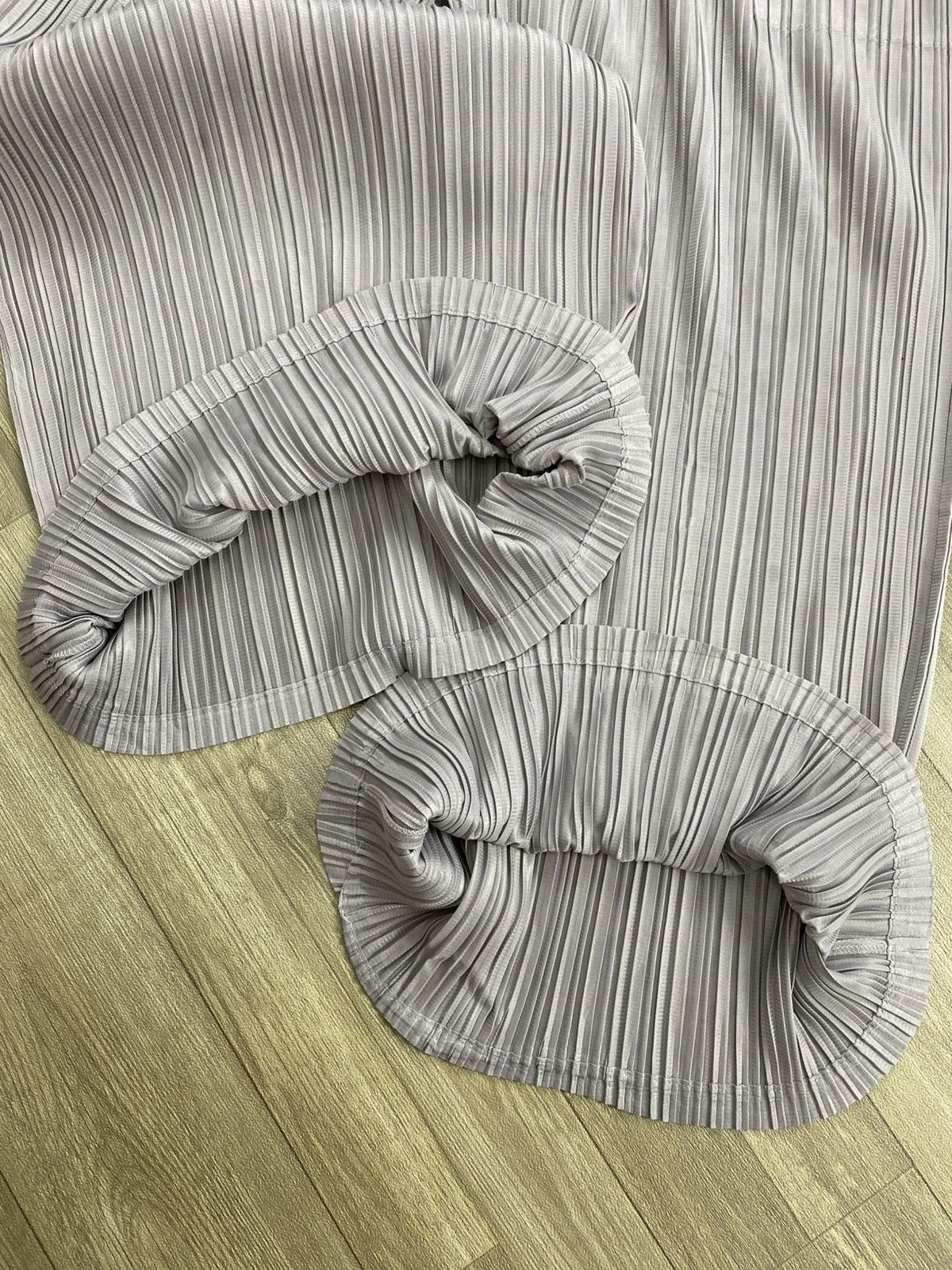 Pleats Please Issey Miyake Vintage Pleats Please Issey Miyake Wide Leg Pants Dark Gray Size US 28 / EU 44 - 12 Thumbnail