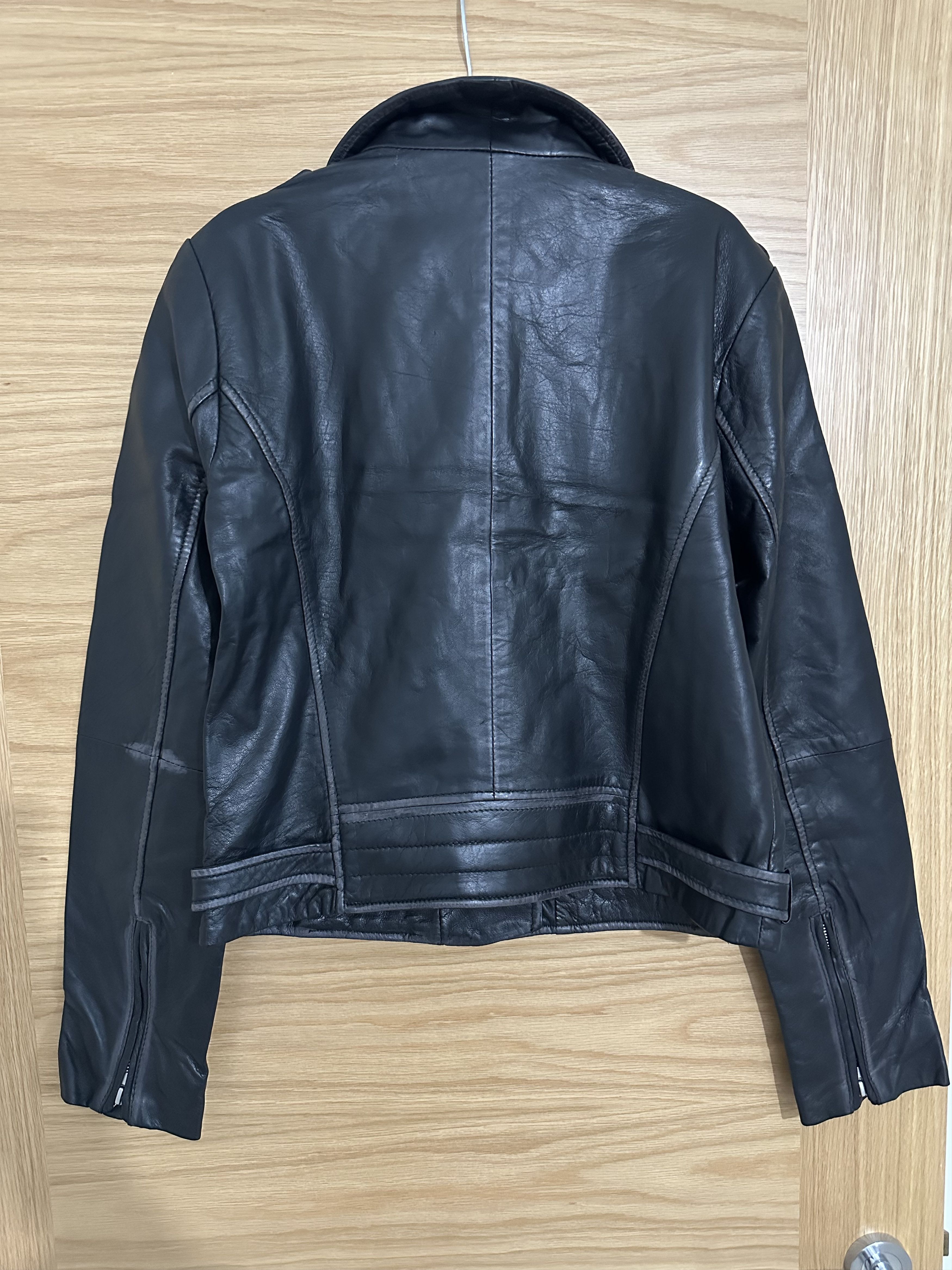 Barneys New York Barney's Originals Beppe Leather Jacket with ribbed detail Size M / US 6-8 / IT 42-44 - 3 Thumbnail
