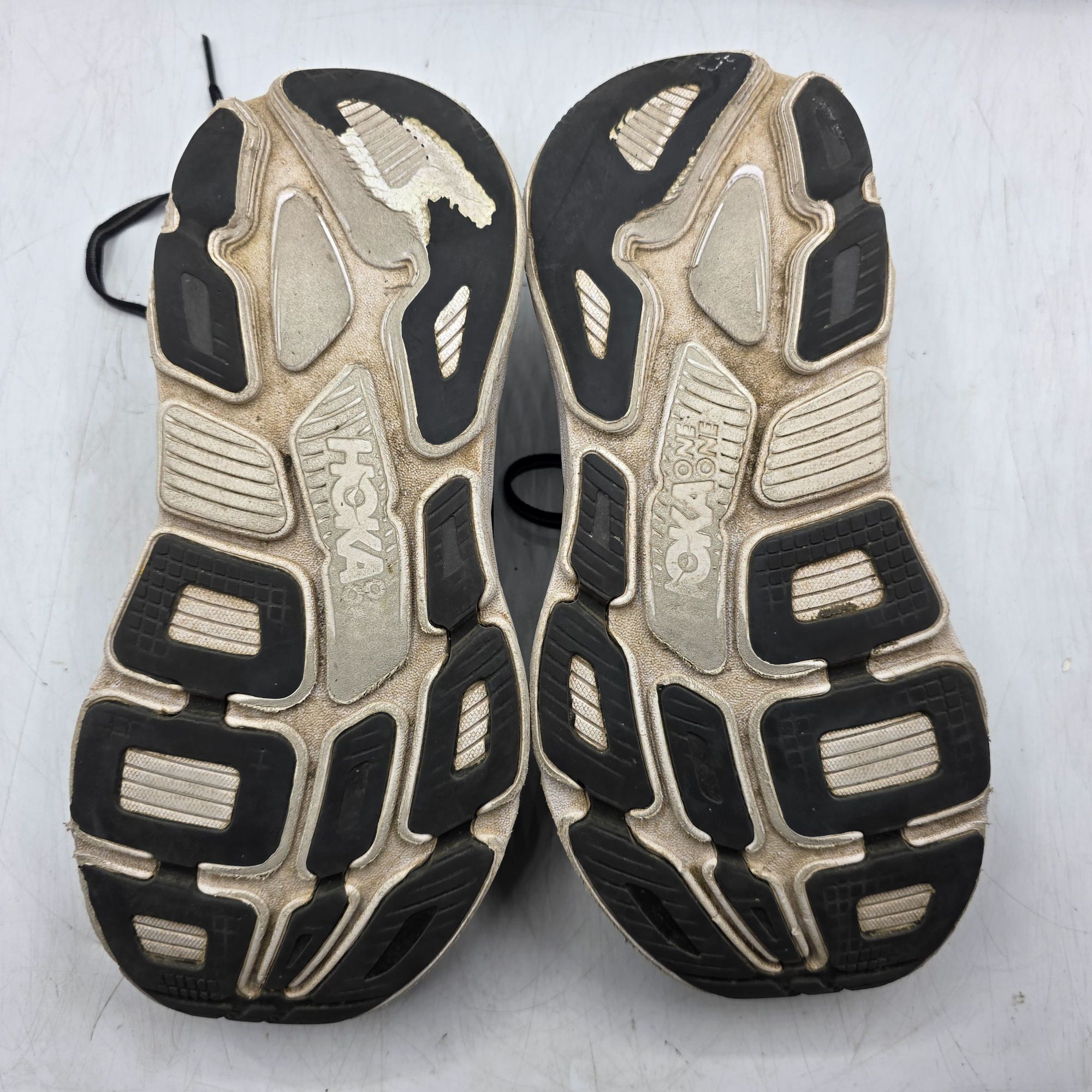 Hoka Hoka One One Bondi 7 Womens Size 8 D Wide Black Athletic Sho Size US 8 / IT 38 - 7 Thumbnail
