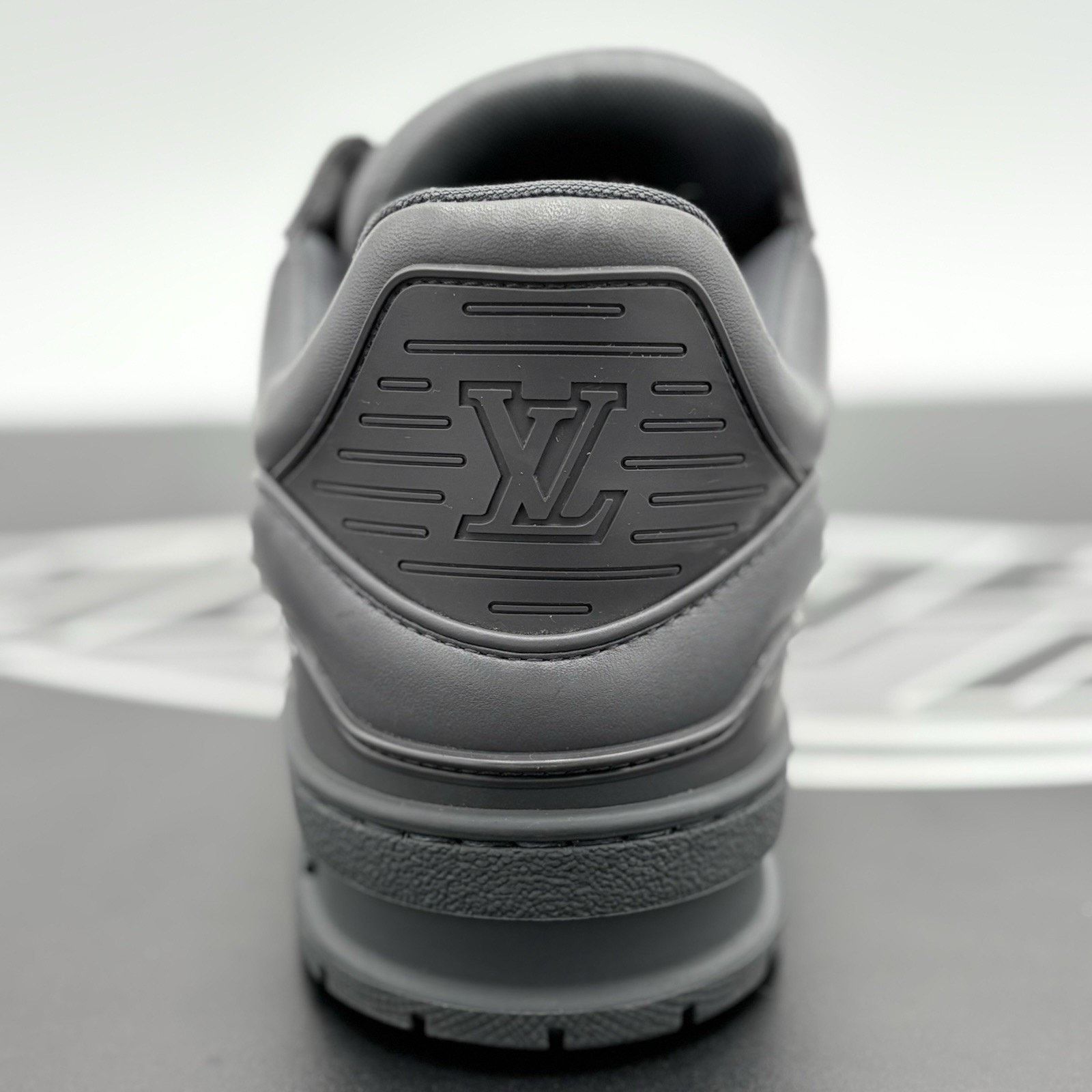 Louis Vuitton Louis Vuitton Maxi Trainer ' Dark Grey ' | SUPER CLEAN! Size US 8.5 / EU 41-42 - 9 Thumbnail