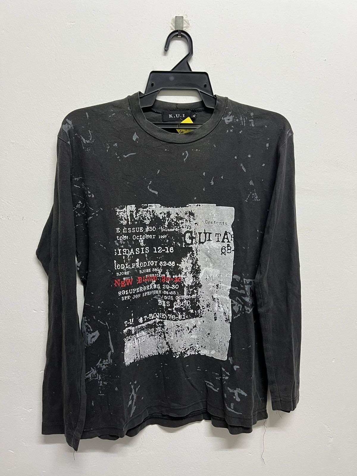Band Tees × Vintage Vintage 90’s Magazine Issue Bjork Supergrass T Bones Band Size US M / EU 48-50 / 2 - 1 Thumbnail
