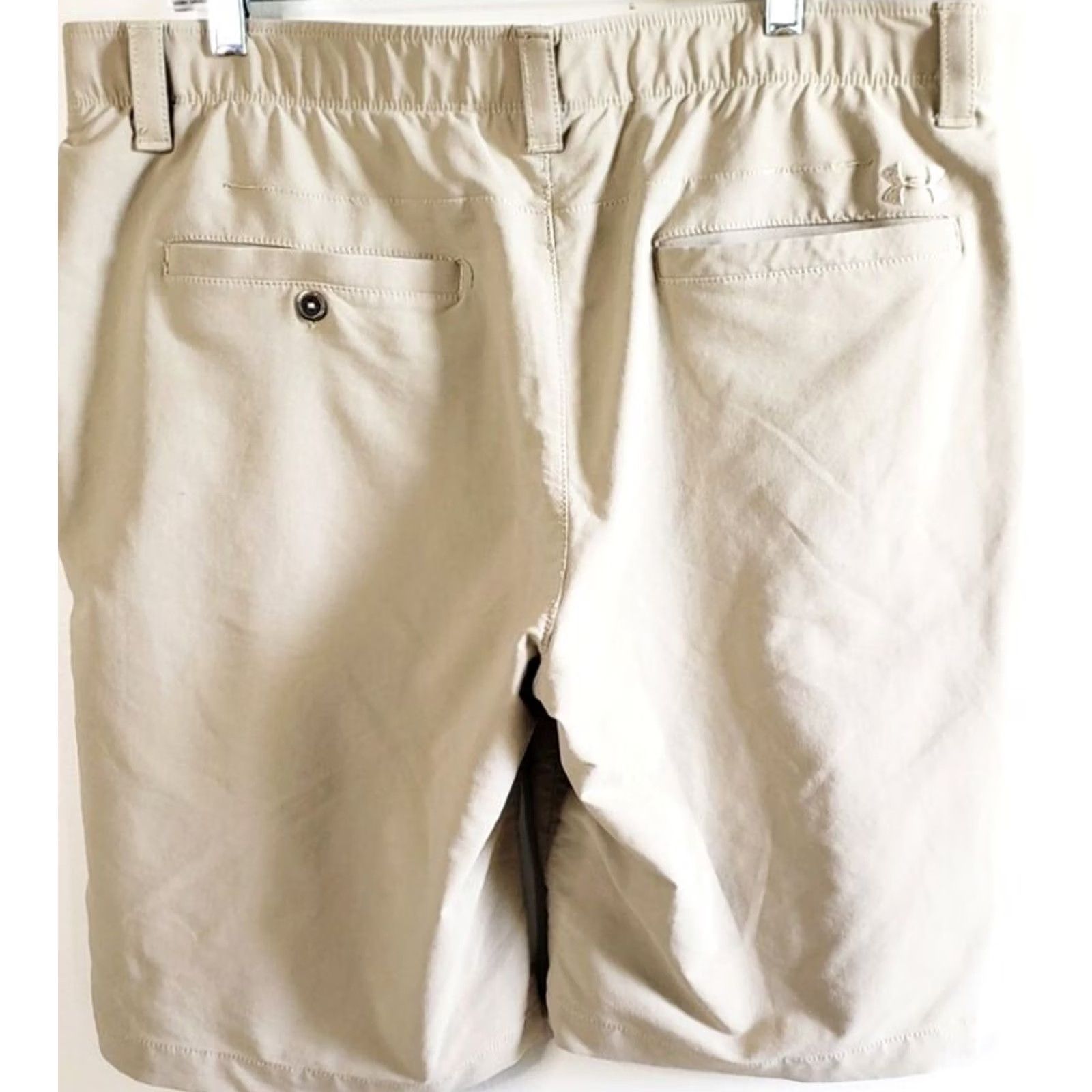 Under Armour Under armour Golf Shorts Men 38 Khaki Polyester Performance Stretch Excellent Condition Size US 38 / EU 54 - 7 Thumbnail