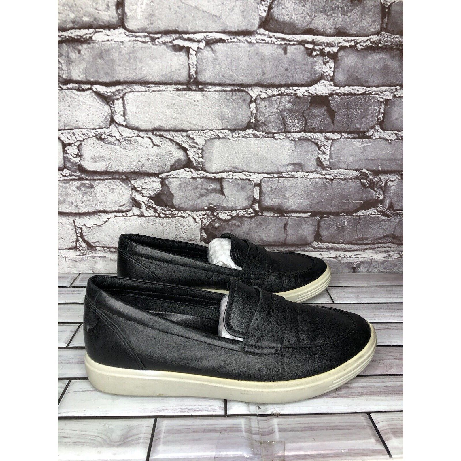 Ecco Ecco Black Leather Penny Loafers Casual Slip On Shoes Women’ Size US 7.5 / IT 37.5 - 1 Thumbnail