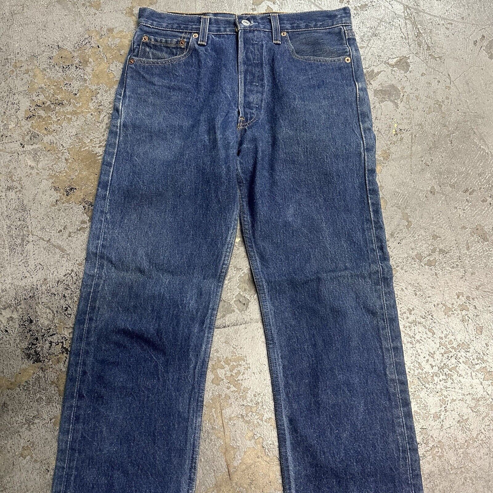 Levi's × Vintage Vintage 90s Levi’s 501 Dark Wash Denim Jeans 31x36 Size US 31 - 2 Thumbnail