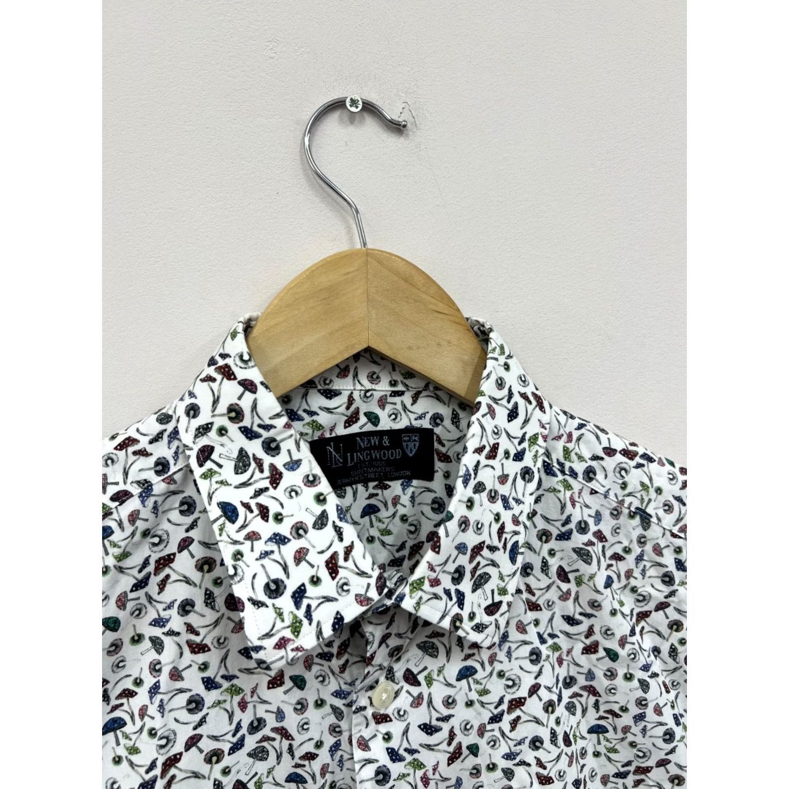 Vintage New & Lingwood Cotton Dress Shirt Mushroom Print Size 15 1/2 Size 40R - 3 Thumbnail