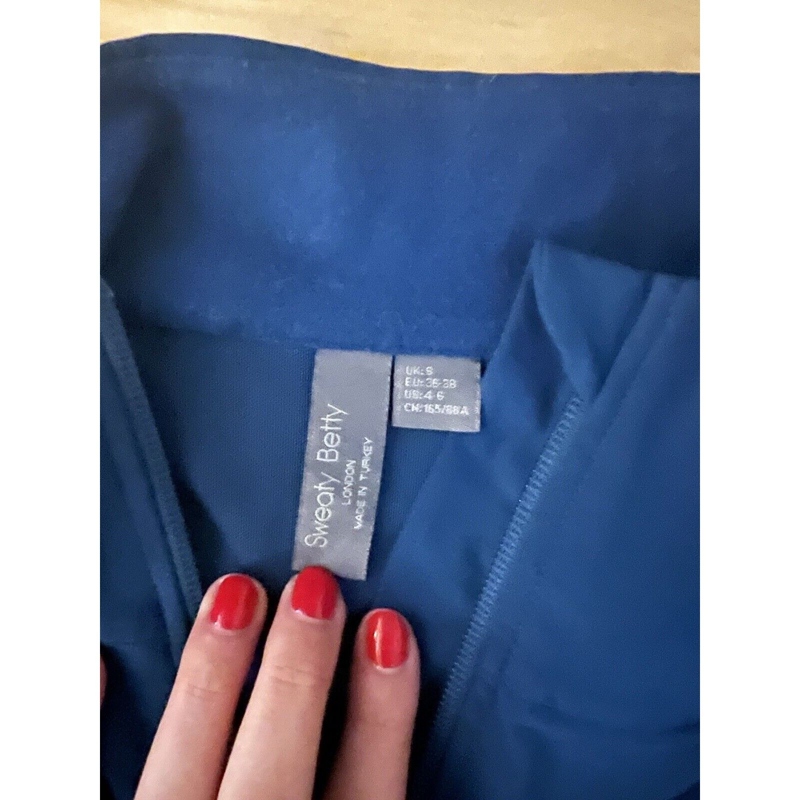 Sweaty Betty Sweaty Betty Fast Track Jacket Midnight Layered Running Size S / US 4 / IT 40 - 3 Thumbnail