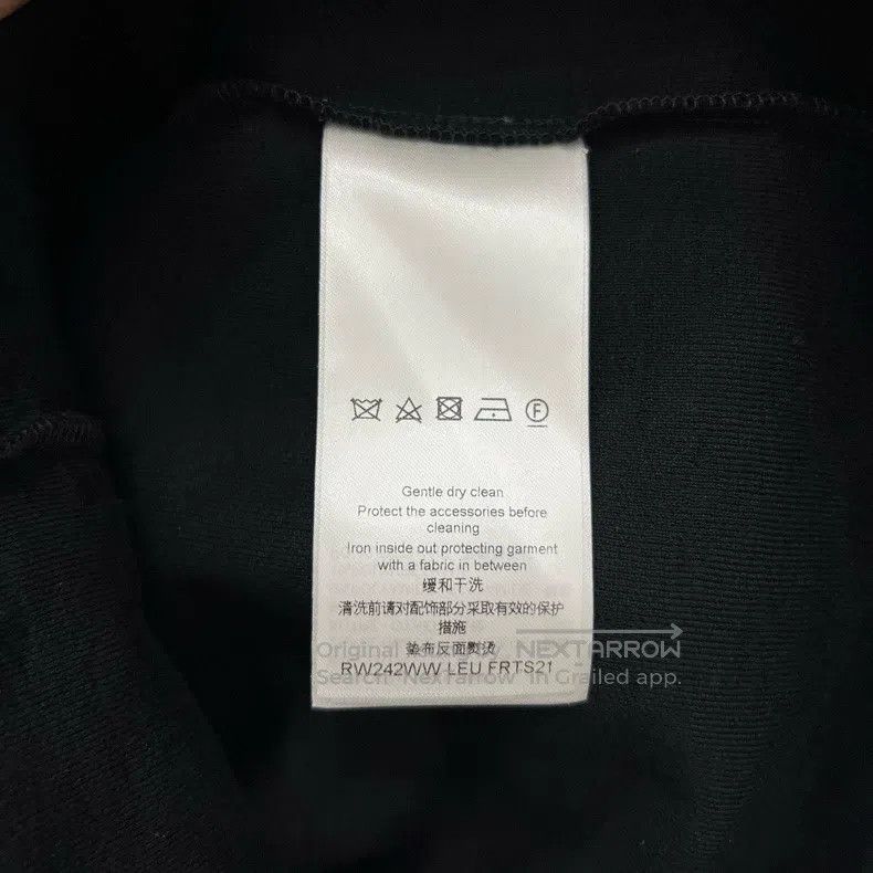 Louis Vuitton Louis Vuitton Black dark print full print short sleeve Size US XXS / EU 40 - 4 Thumbnail