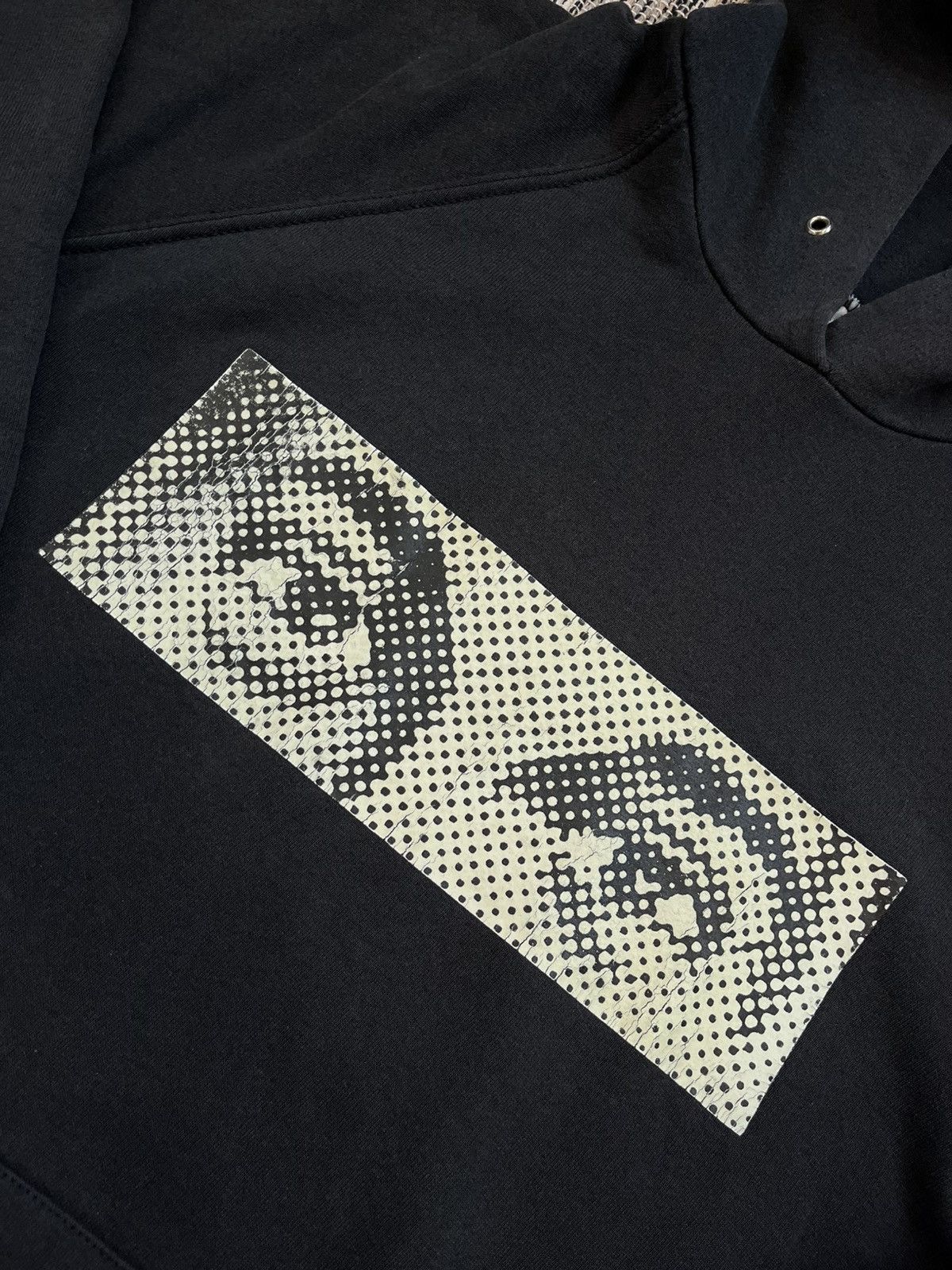 Vintage Vintage Eyes Logo Hoodie fade black distressed supreme style Size US L / EU 52-54 / 3 - 10 Thumbnail