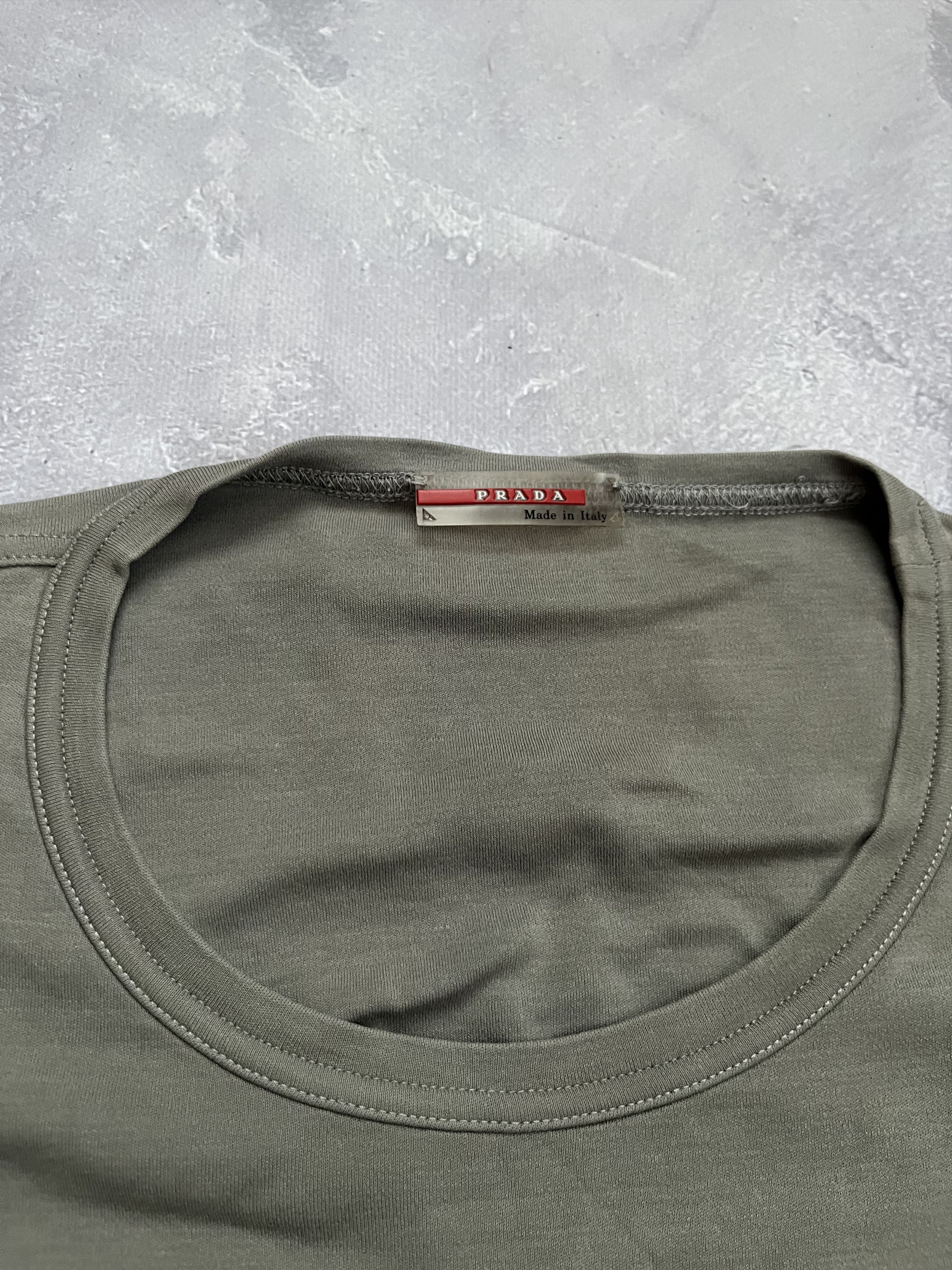 Prada Prada Red Tab Classic Crewneck Short sleeve T-Shirt Size XL Size US XL / EU 56 / 4 - 3 Thumbnail