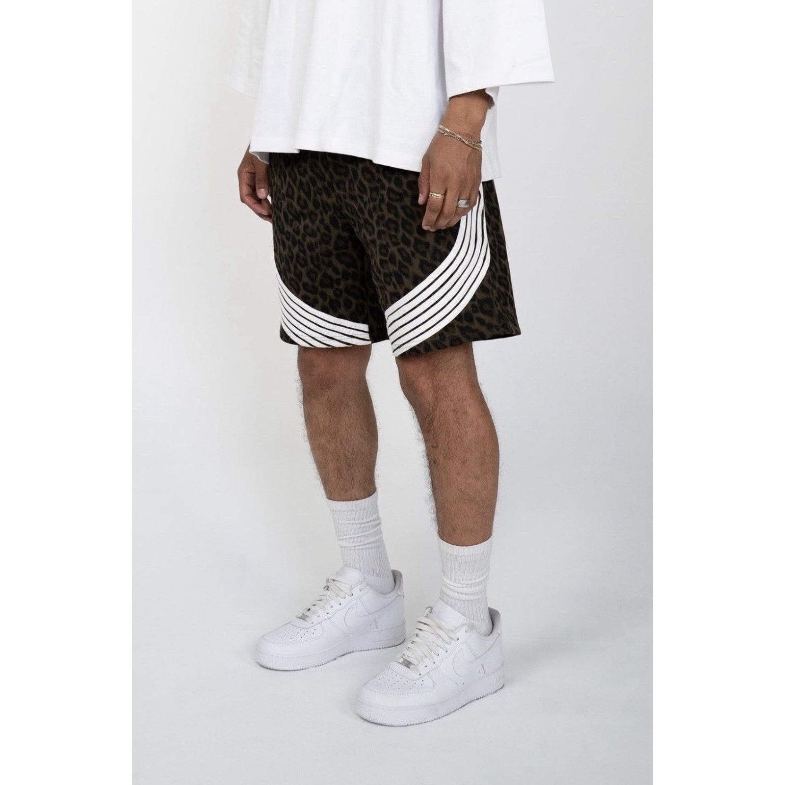 EPTM. EPTM Olive Leopard Print Shorts Streetwear Size L NWT Size US 34 / EU 50 - 3 Thumbnail