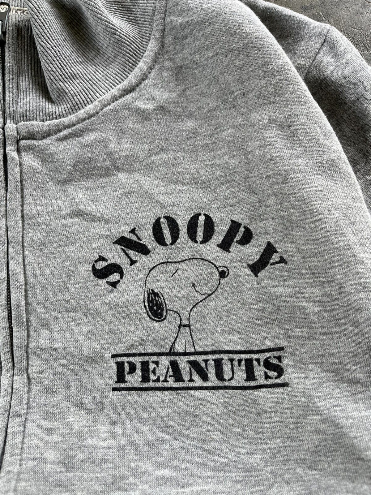 ⚡️Peanuts Snoopy Character Backhit Logo Zipper Sweter