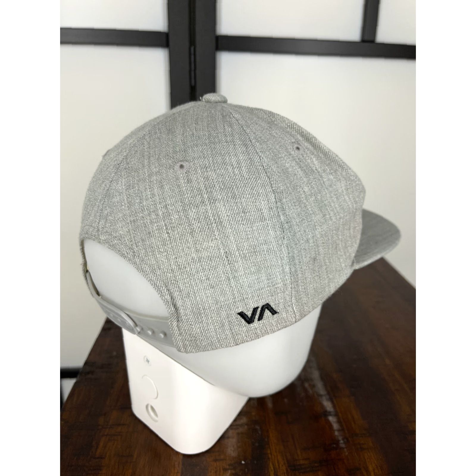 RVCA RVCA Hat Cap Snap Back Adult One Size Gray Embroidered Acrylic Wool Blend Skate 90s, Beach Mens Size ONE SIZE - 7 Thumbnail