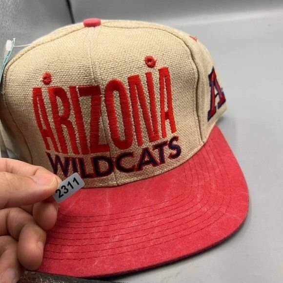 Signatures × Vintage Arizona Wildcats Hat Men Signatures NCAA Snap Back Cap New Size ONE SIZE - 9 Thumbnail