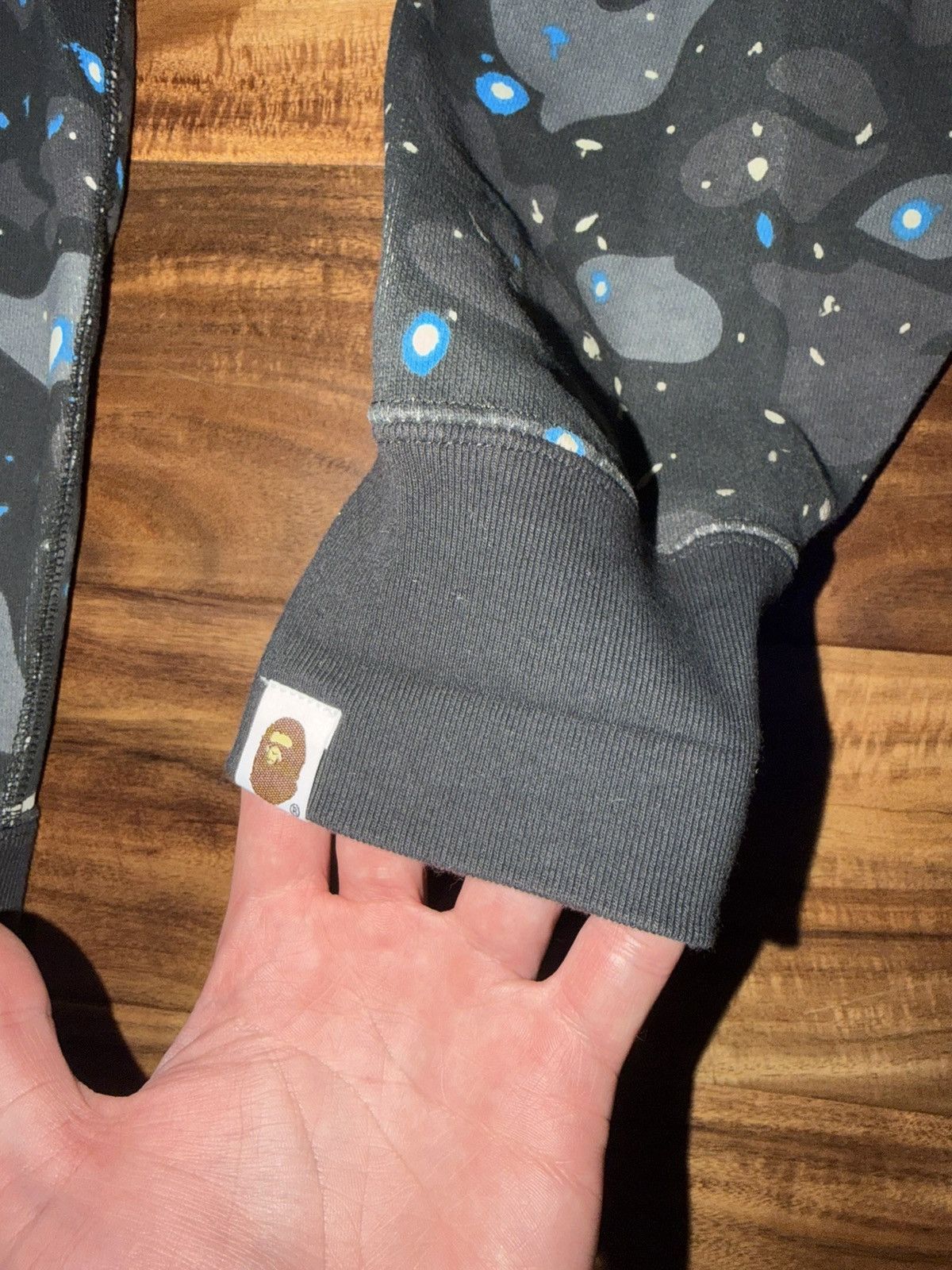 Bape Bape Space Camo Crewneck Size L Size US L / EU 52-54 / 3 - 5 Thumbnail