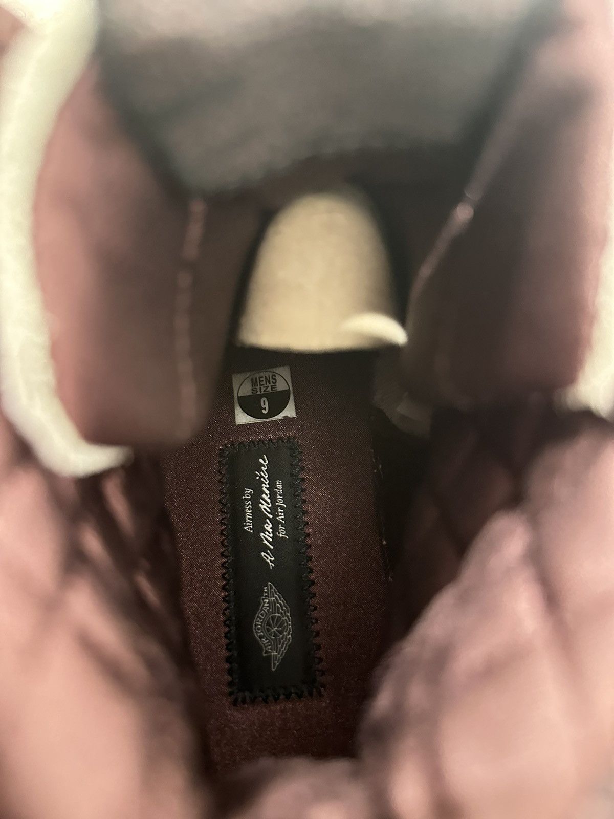 A Ma Maniere × Jordan Brand Air Jordan 1 A Ma Maniere Sail/Burgandy Size US 9 / EU 42 - 7 Thumbnail