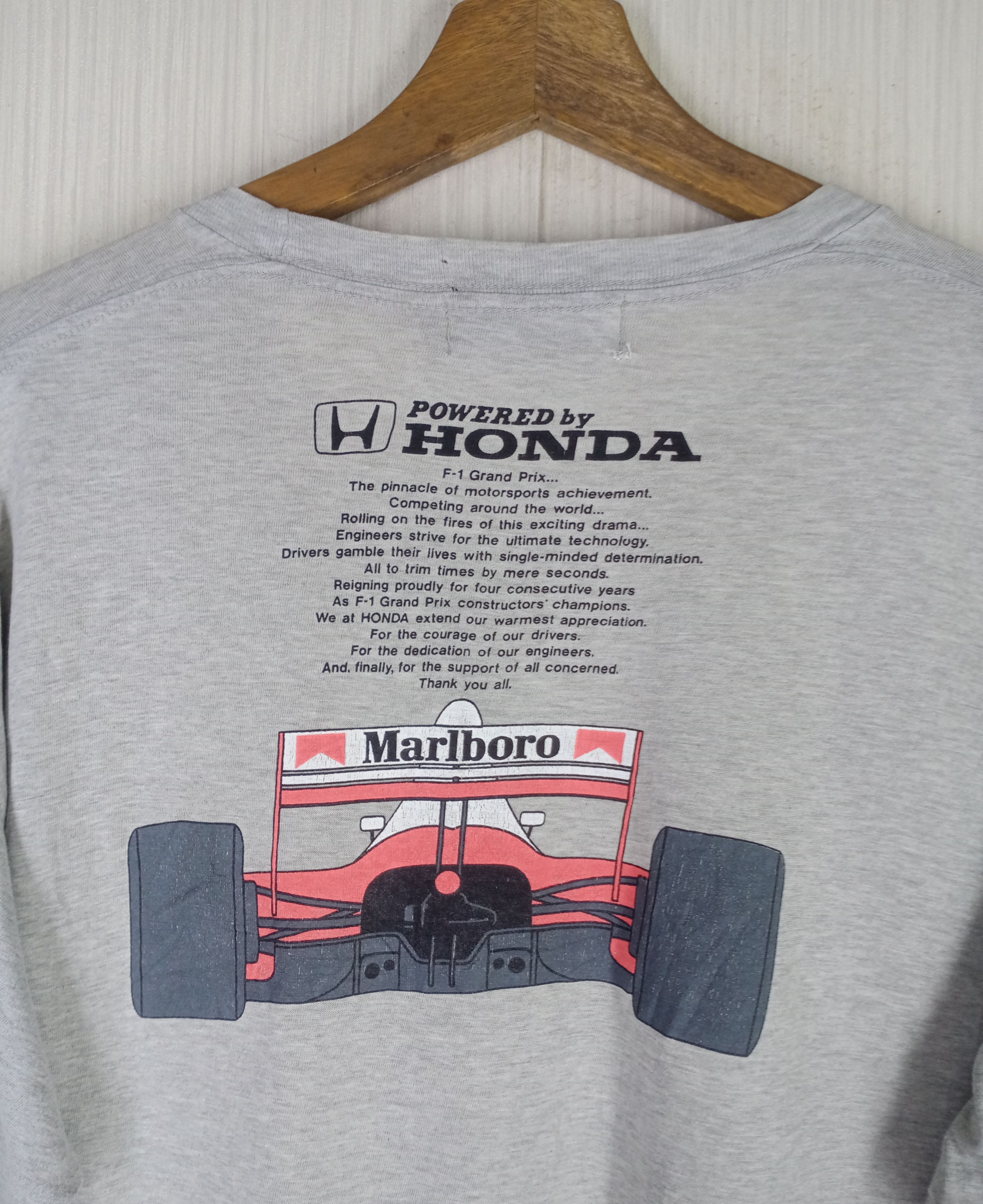 Honda Vintage 90s Honda Grand Prix Racing F1 Marlboro Tshirt Size US L / EU 52-54 / 3 - 8 Thumbnail