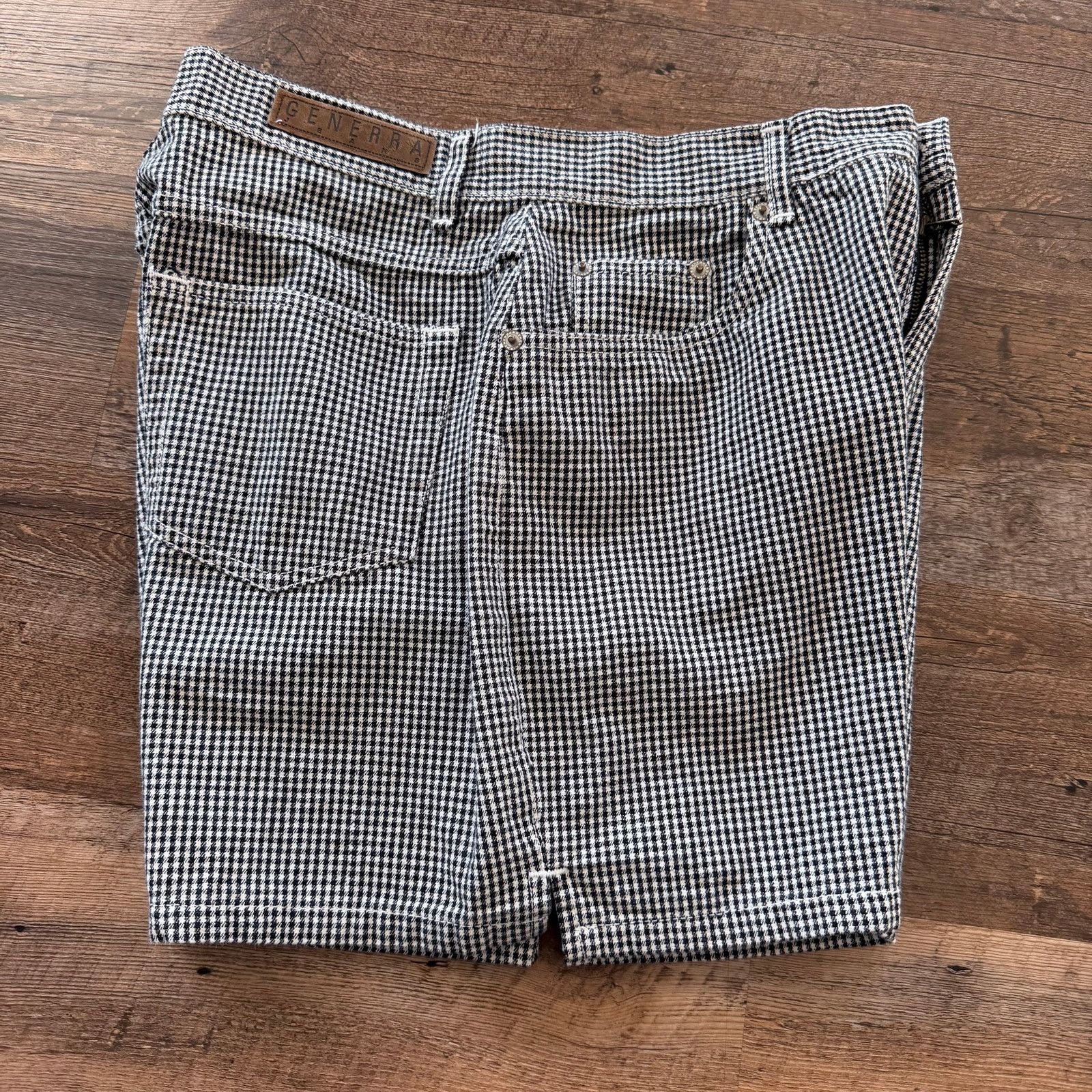 Generra Generra Vintage Checkered High-Rise Denim Shorts Size 32" / US 10 / IT 46 - 1 Thumbnail
