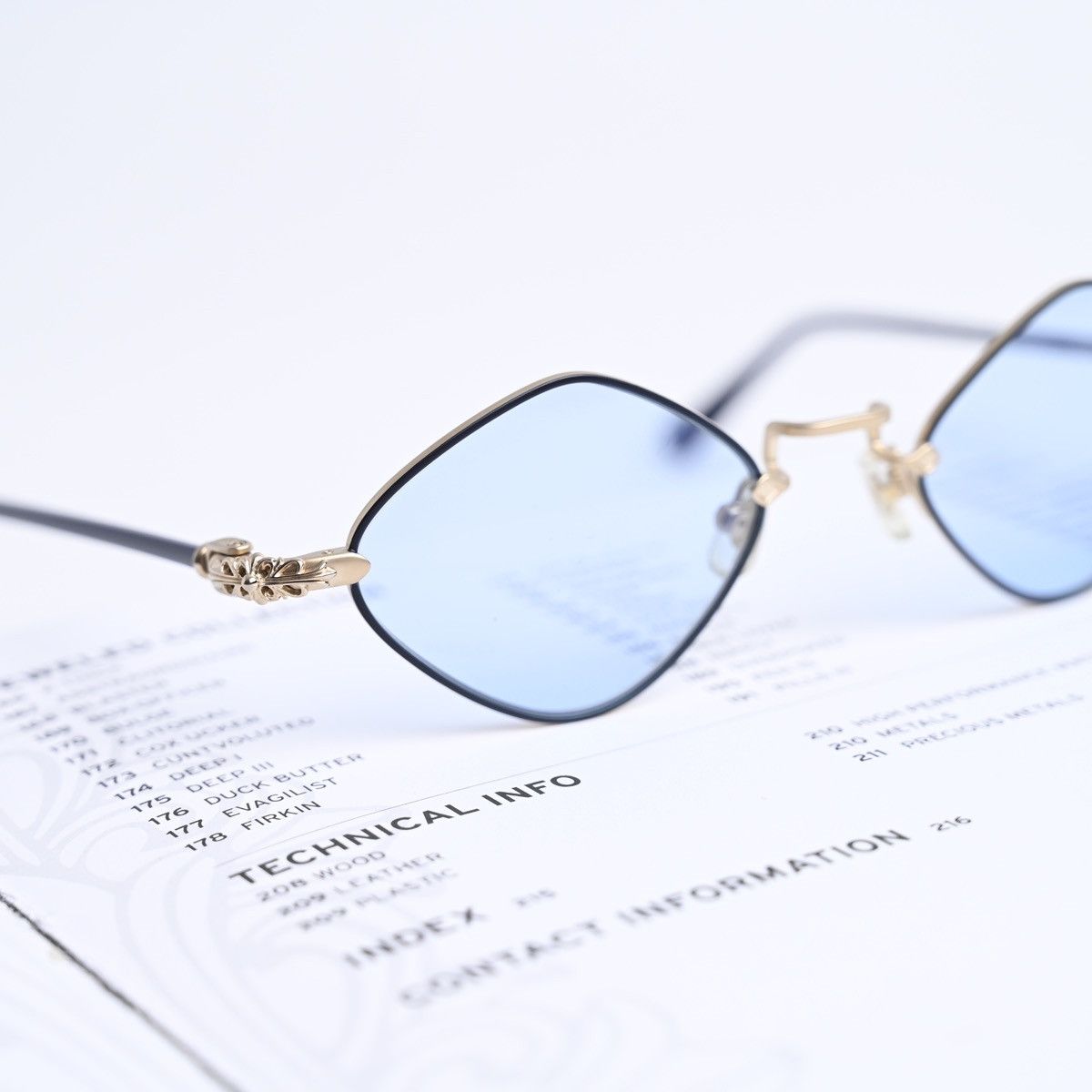 CHROME HEARTS DIAMOND DOG SUNGLASSES