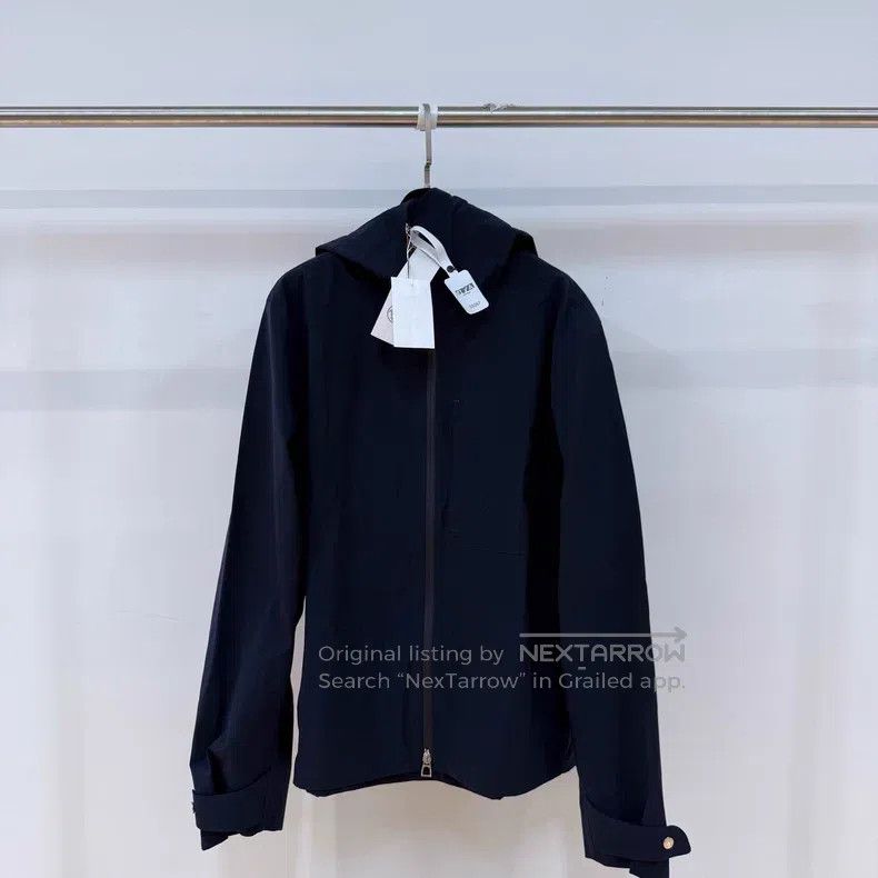 Hermes Hermes Zip-up Hooded Long Sleeve Waterproof Jacket Size US L / EU 52-54 / 3 - 3 Thumbnail